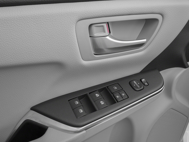 2016 Toyota Camry XSE