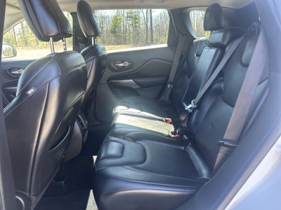 2021 Jeep Cherokee Latitude Lux