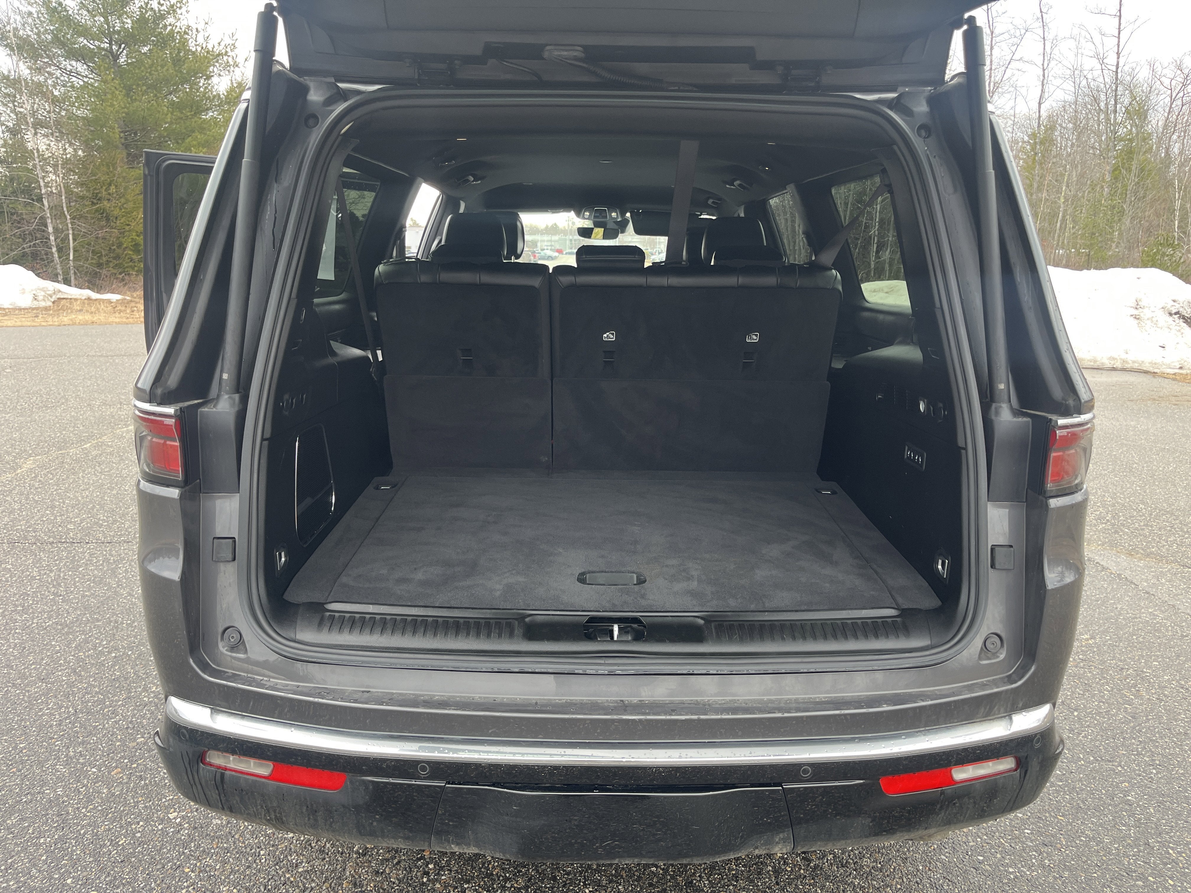 2024 Jeep Wagoneer L Series II