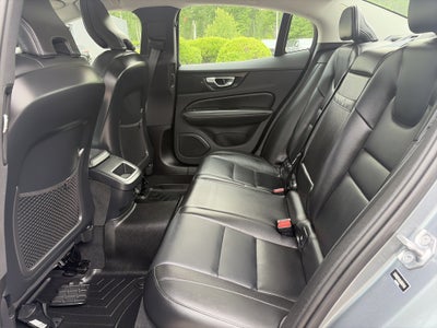 2020 Volvo S60 Momentum