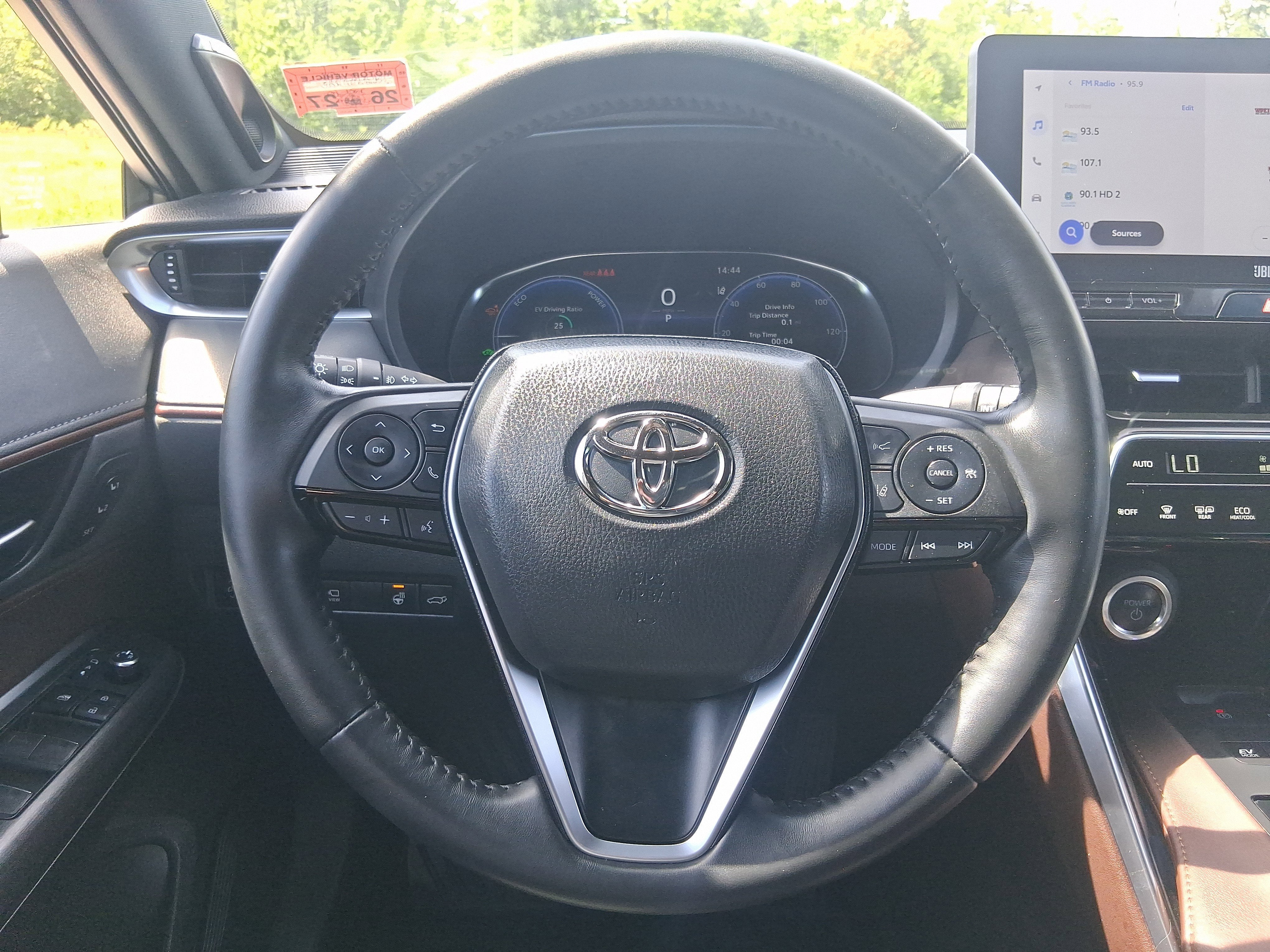 2024 Toyota Venza LE