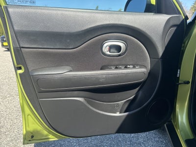 2017 Kia Soul Base