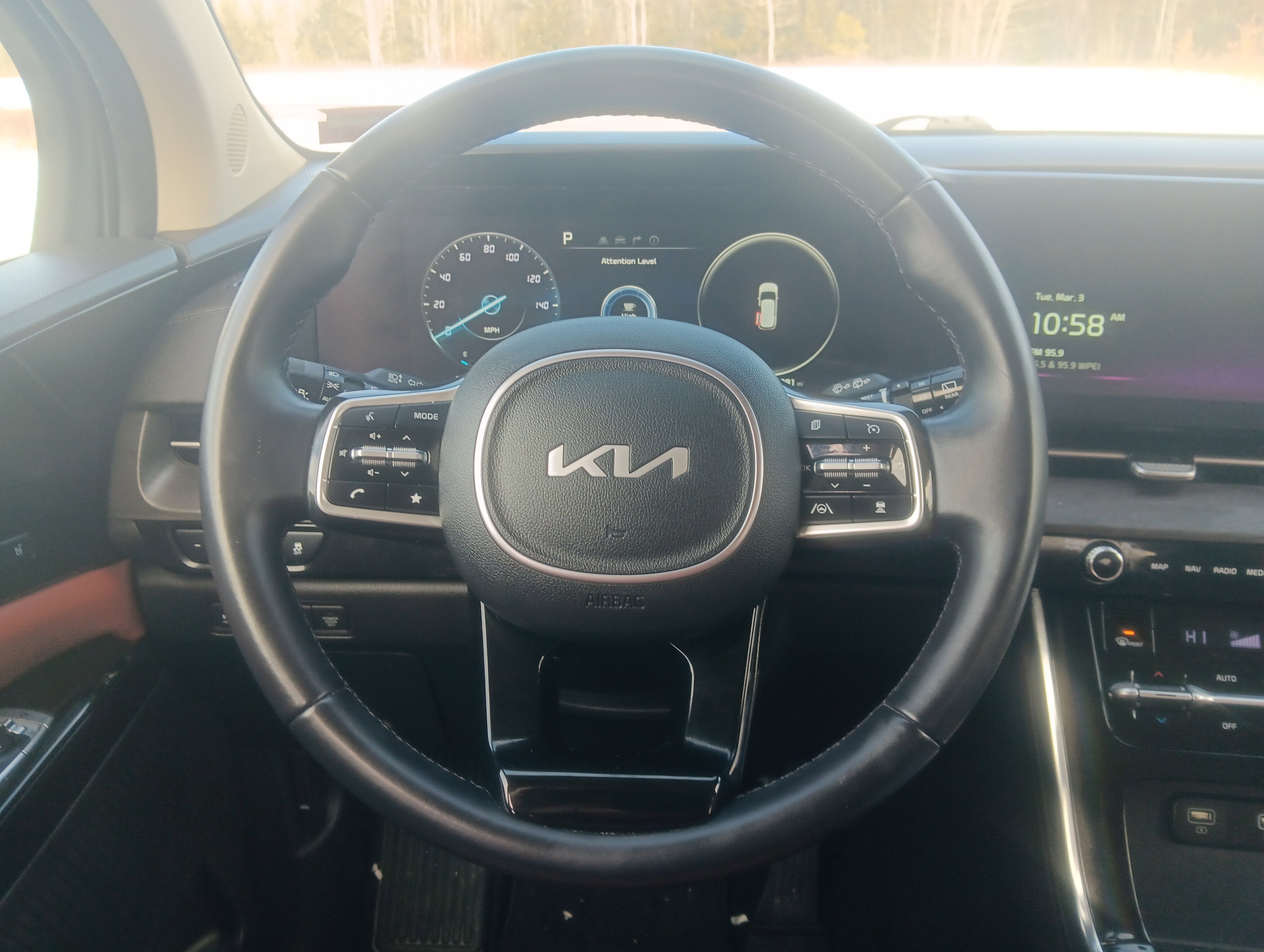 2023 Kia Carnival SX