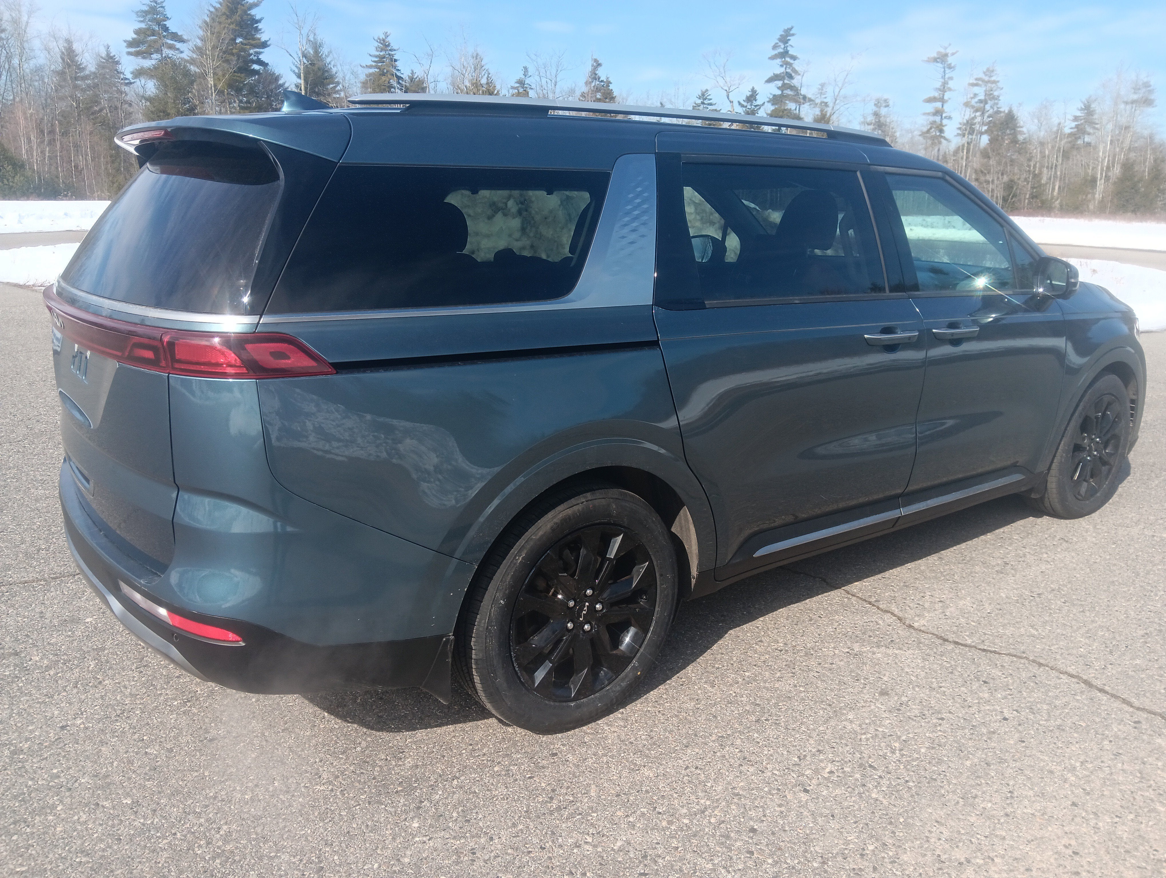 2023 Kia Carnival SX