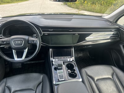 2022 Audi Q7 Premium