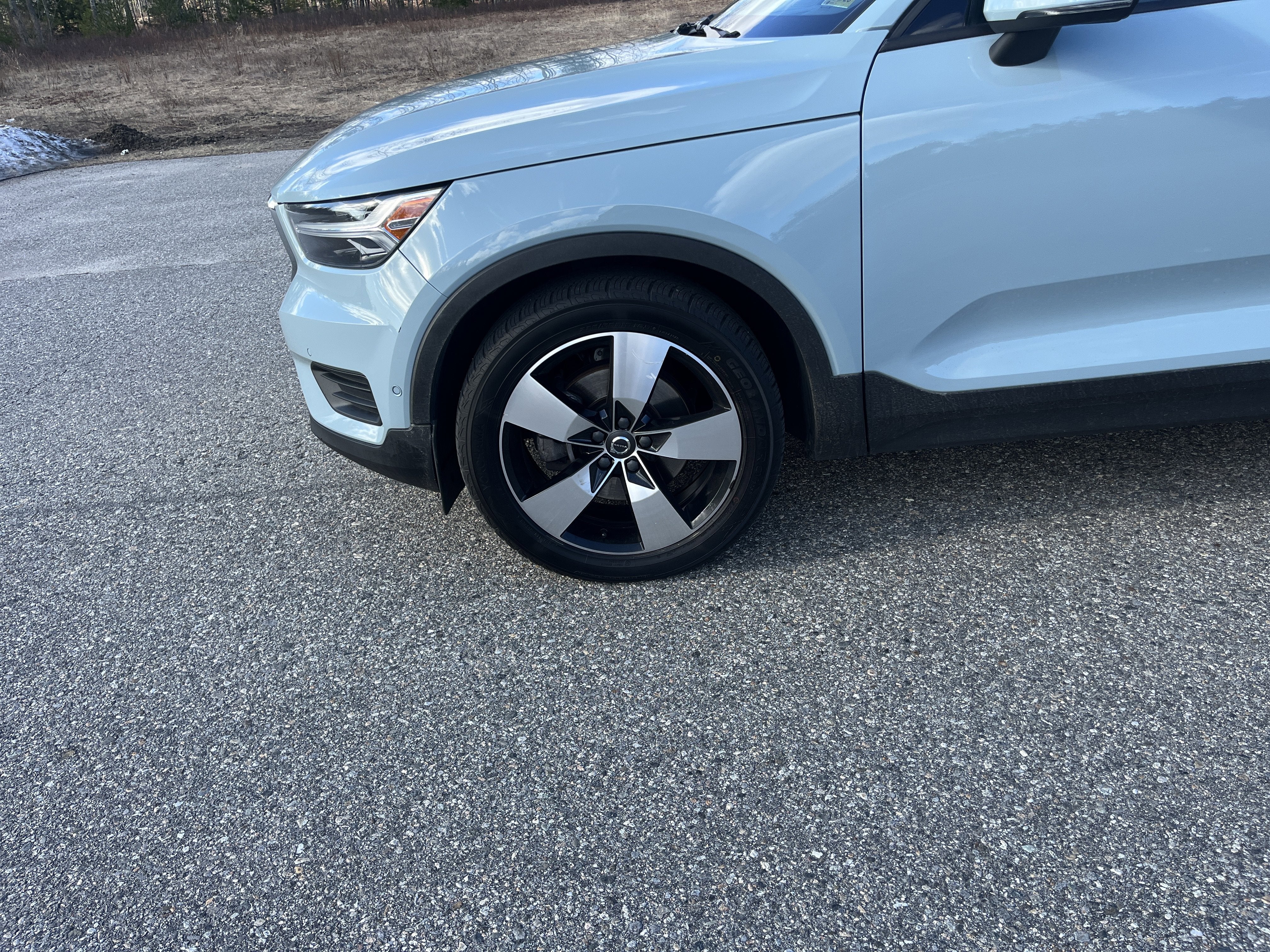 2019 Volvo XC40 Momentum