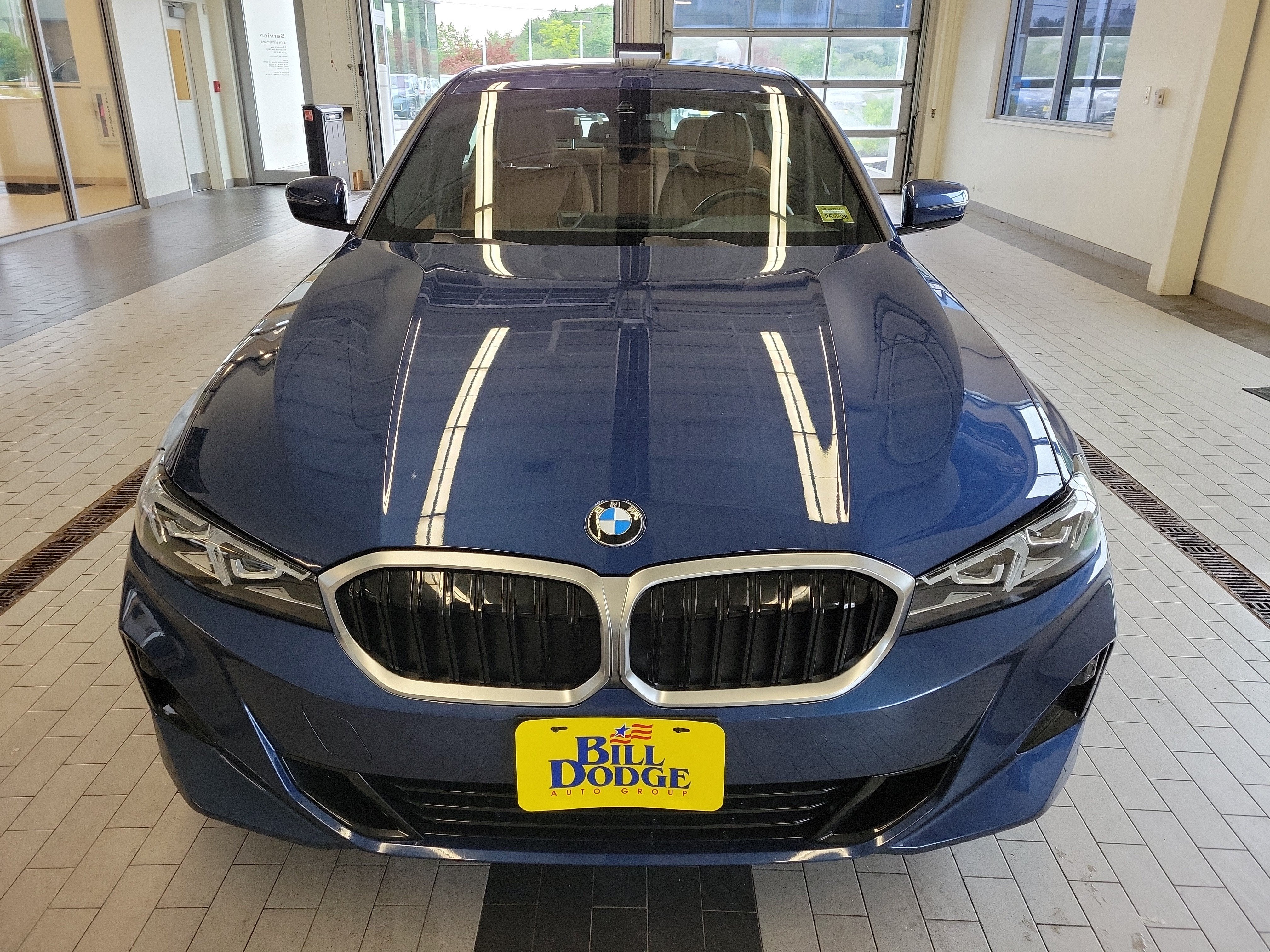 2023 BMW 3 Series 330i xDrive