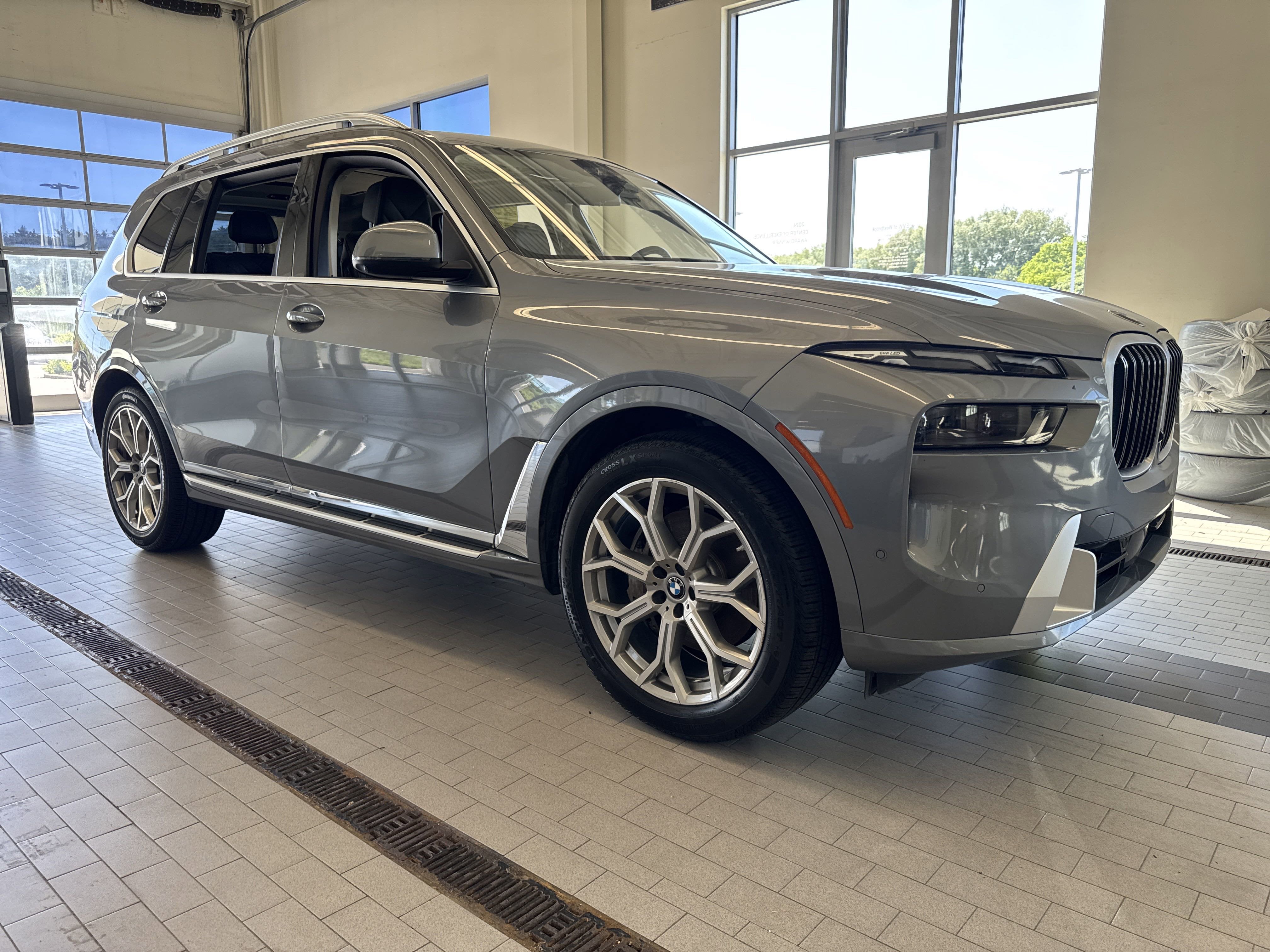 2024 BMW X7 xDrive40i