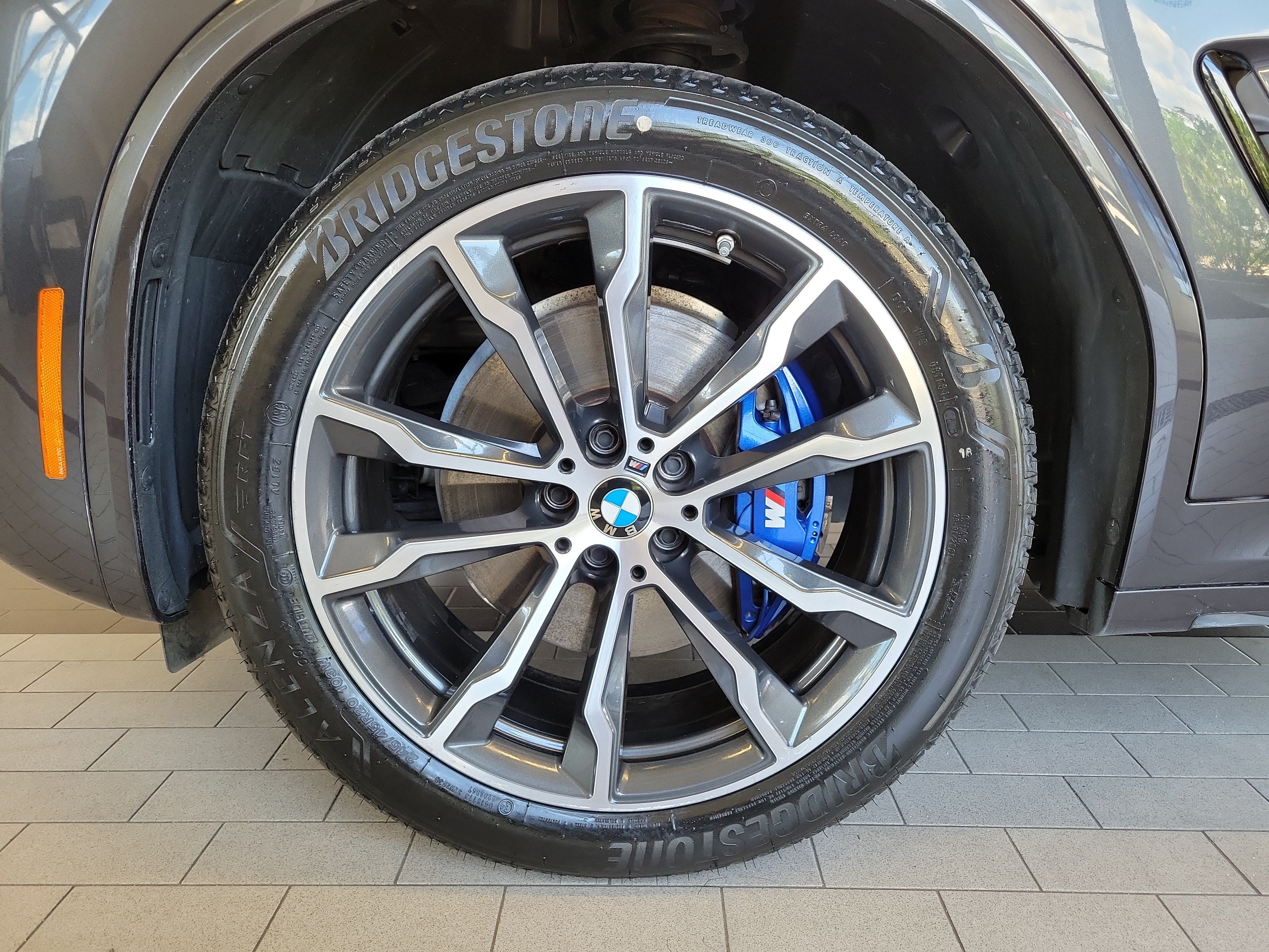2023 BMW X3 M40i