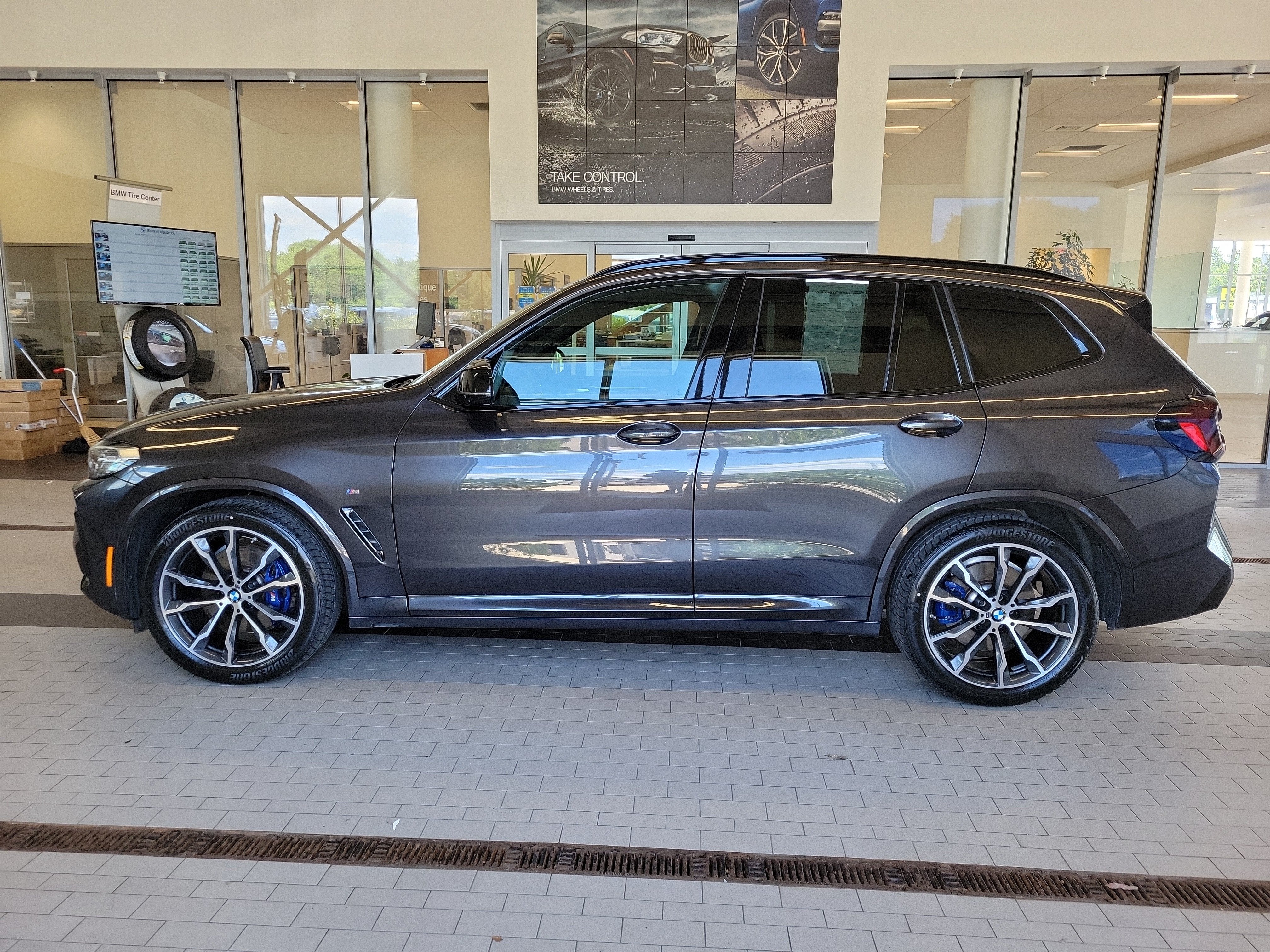2023 BMW X3 M40i