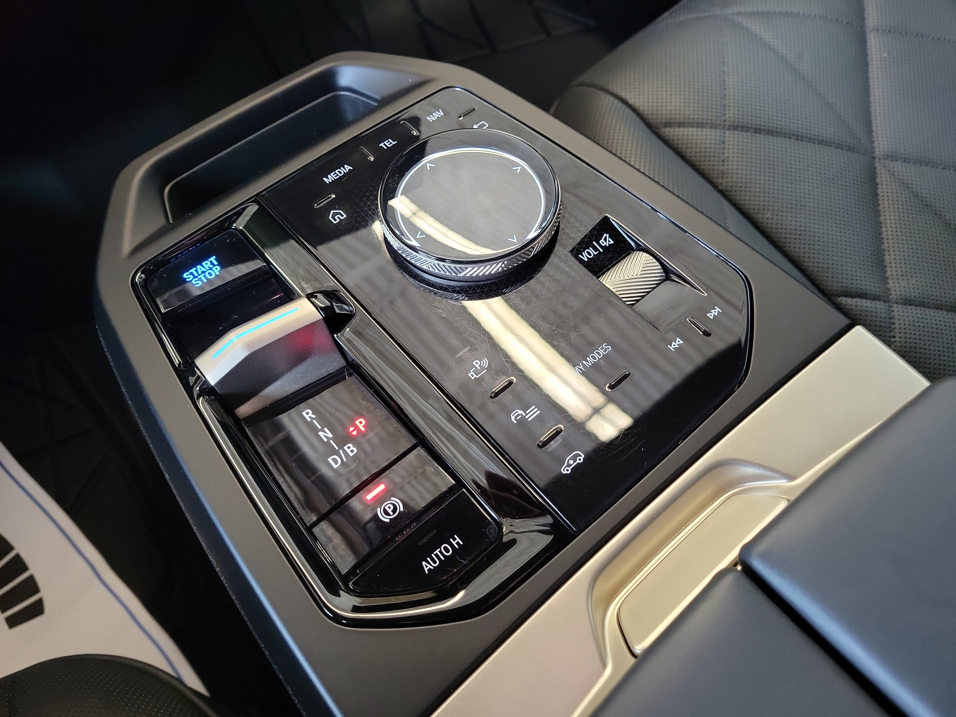 2023 BMW iX xDrive50