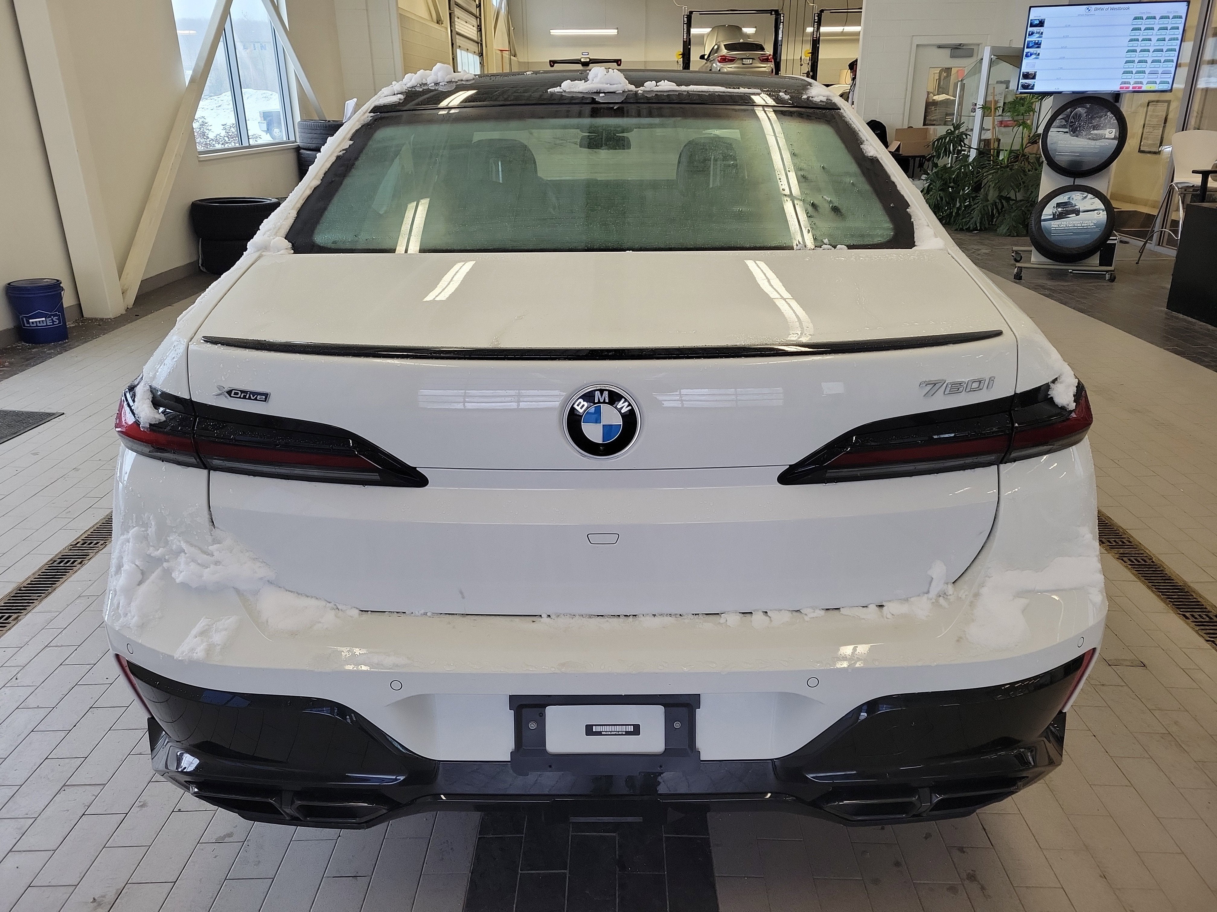 2023 BMW 7 Series 760i xDrive