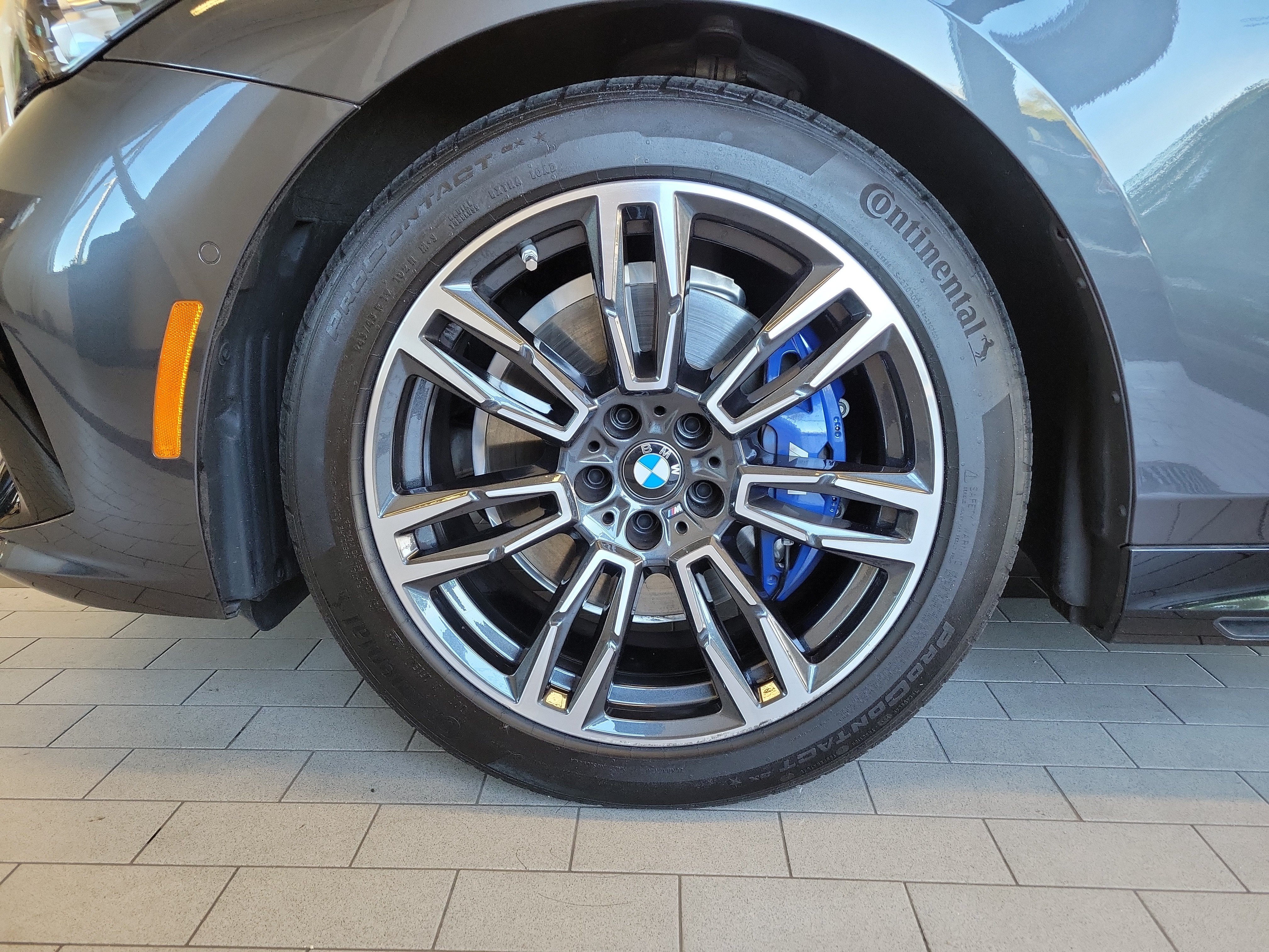 2026 BMW 5 Series 530i xDrive