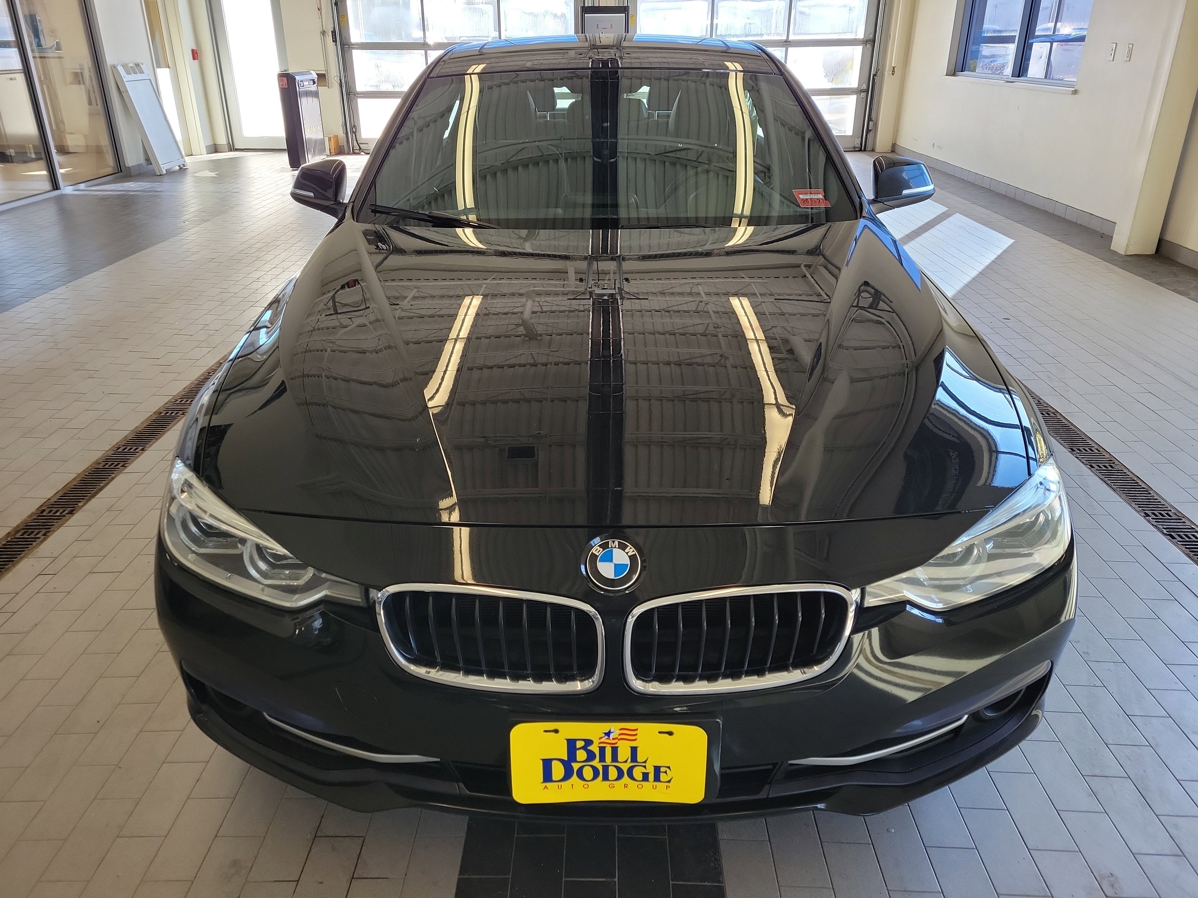 2018 BMW 3 Series 330i xDrive