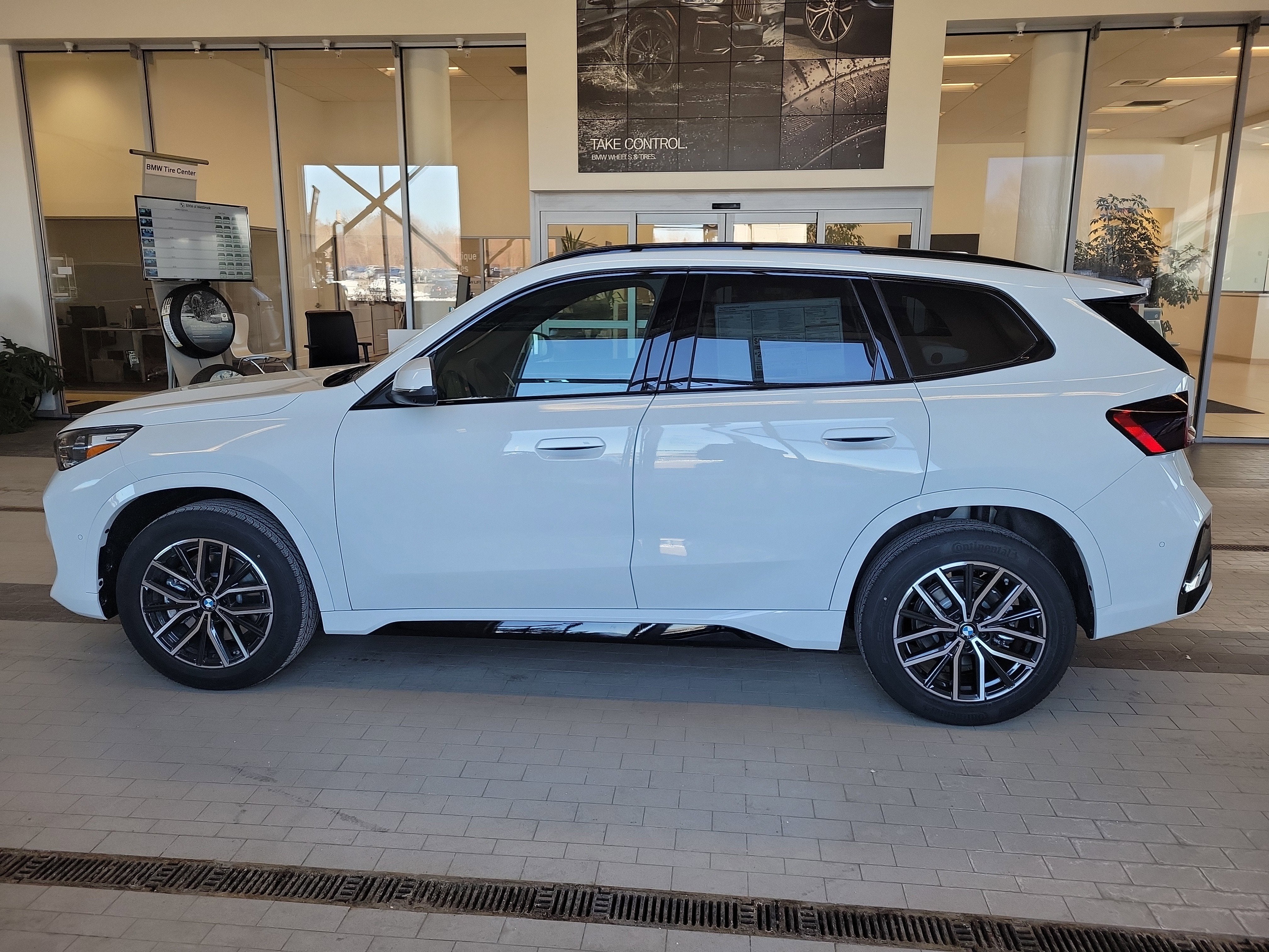 2026 BMW X1 xDrive28i