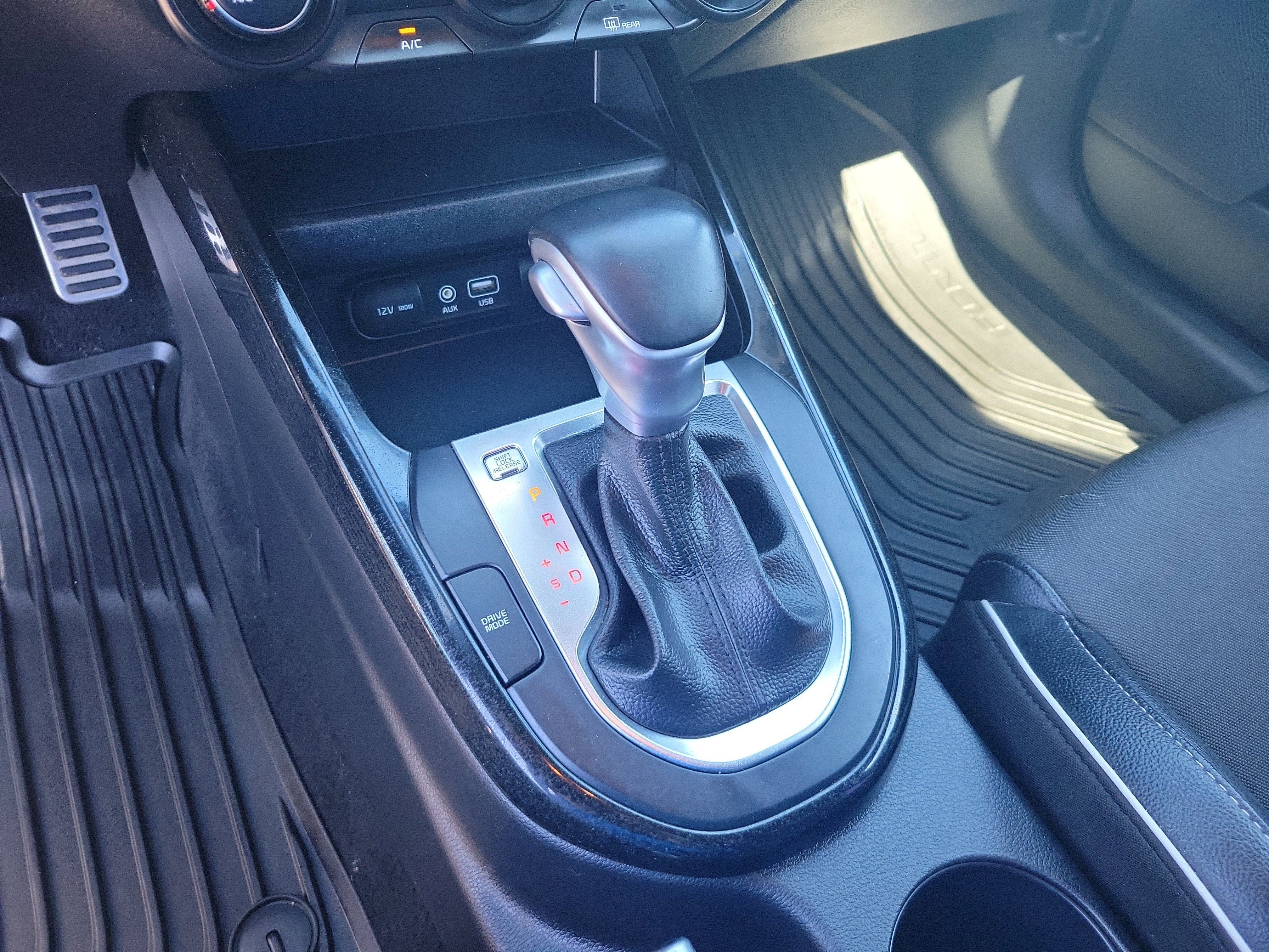 2020 Kia Forte GT-Line