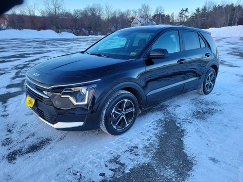2025 Kia Niro LX