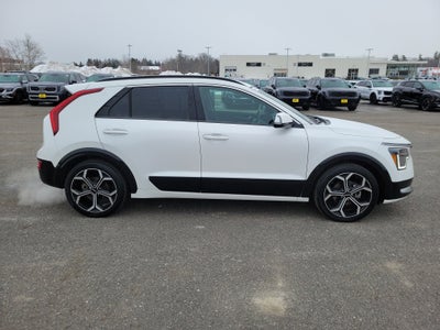 2023 Kia Niro Plug-In Hybrid SX Touring