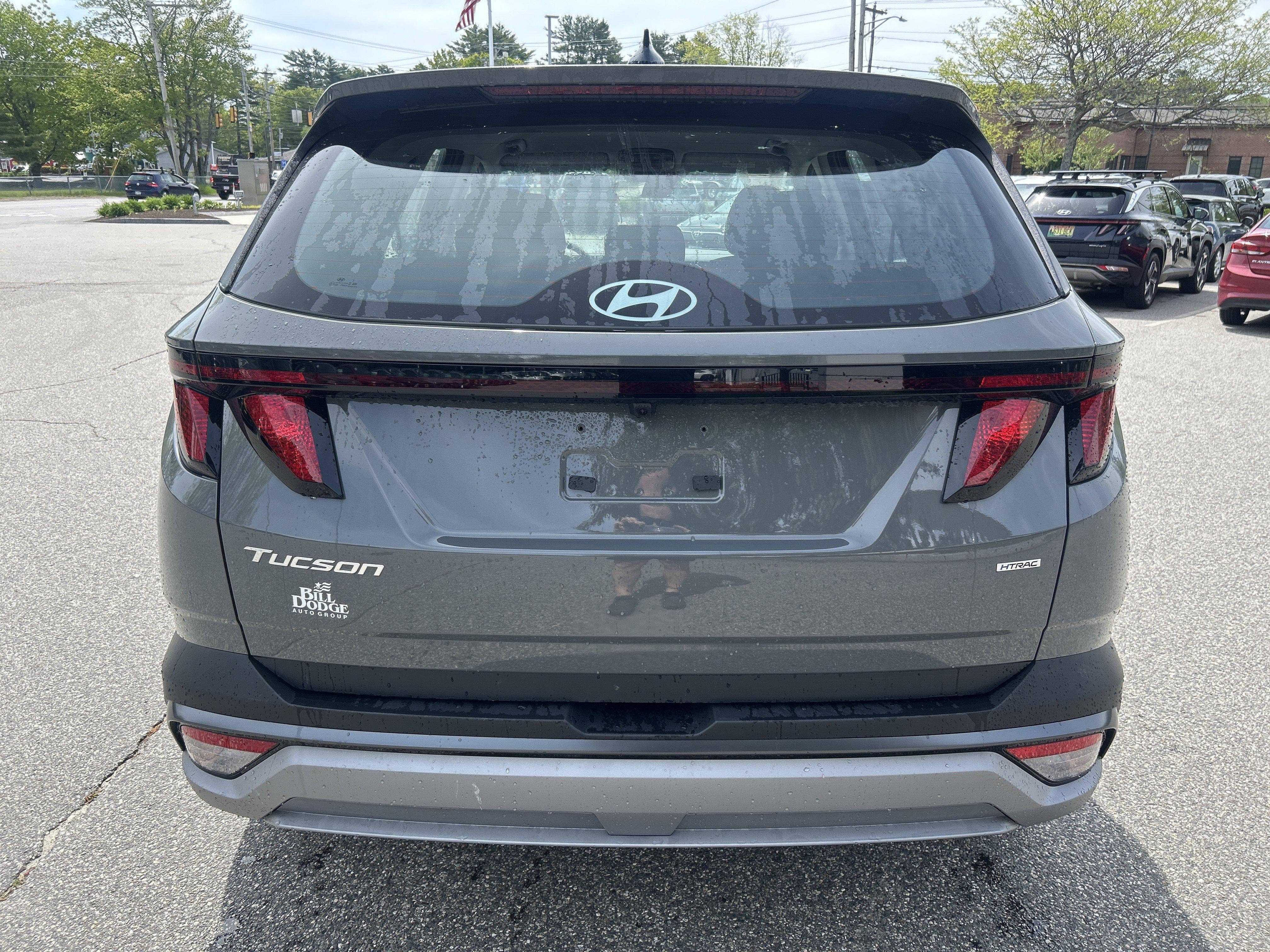 2026 Hyundai TUCSON SE