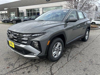 2026 Hyundai TUCSON SE