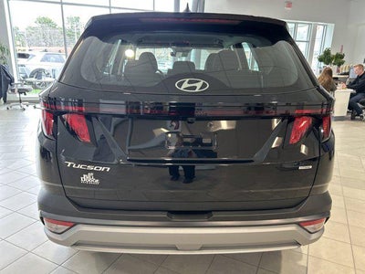 2026 Hyundai TUCSON SE