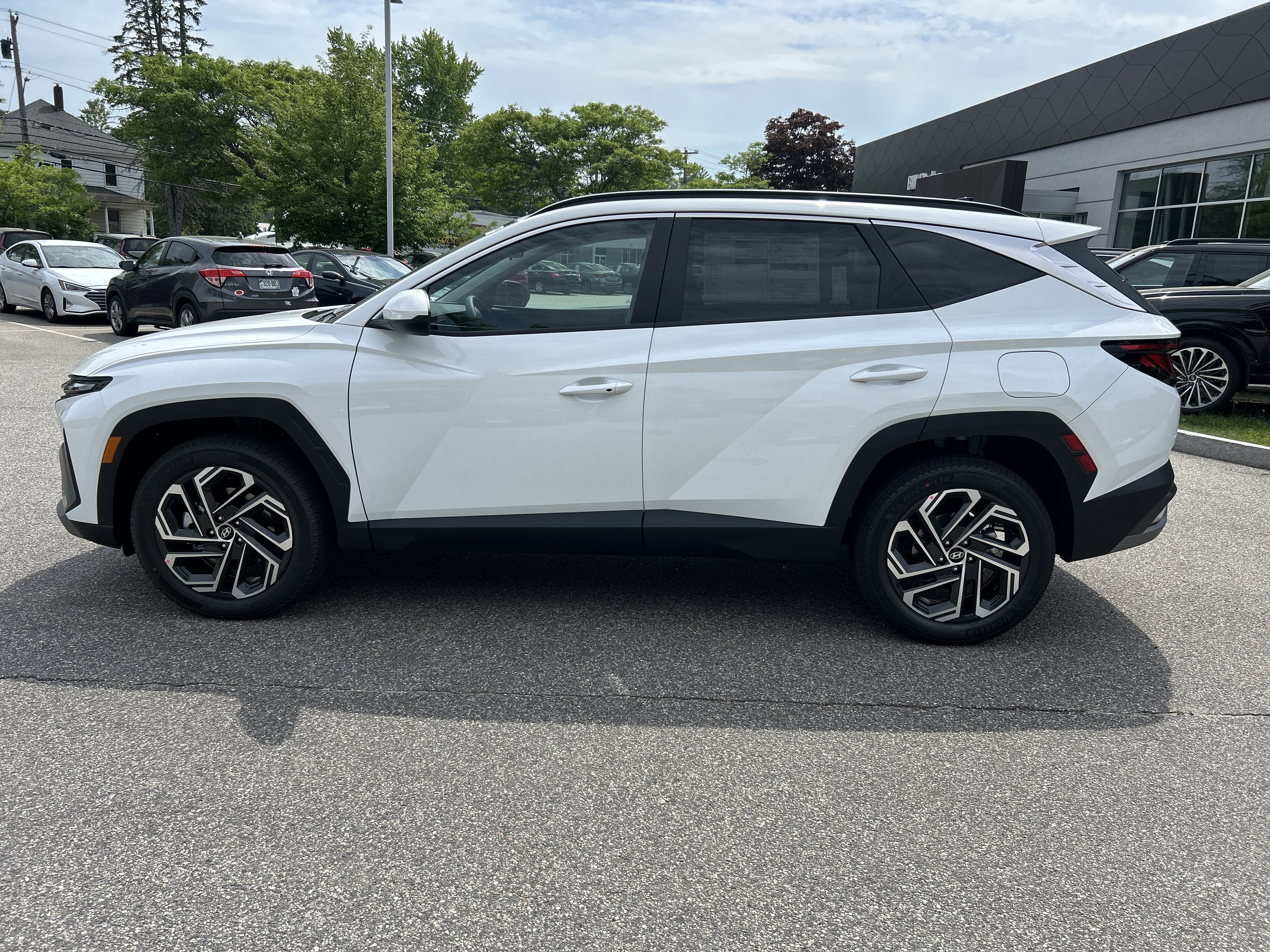 2026 Hyundai TUCSON SEL Plus