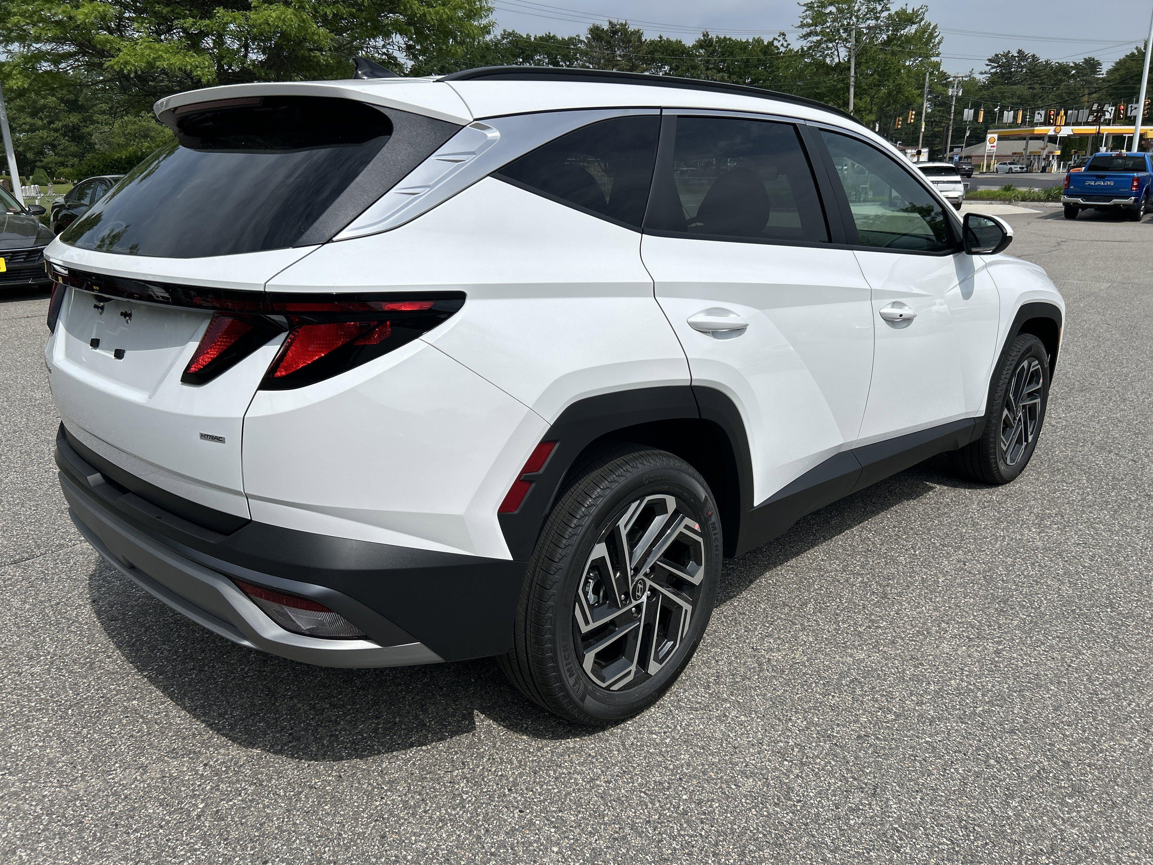 2026 Hyundai TUCSON SEL Plus
