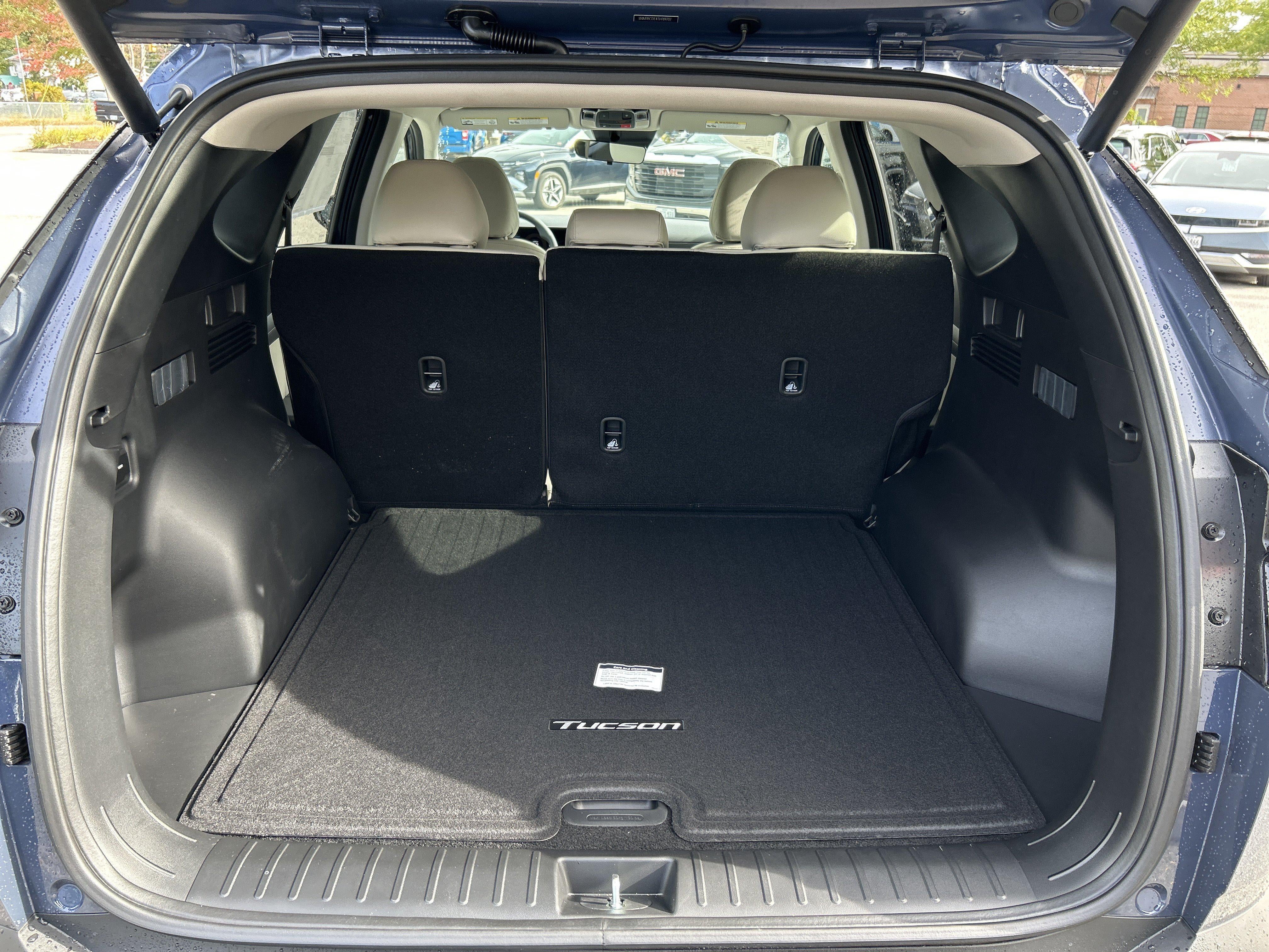 2026 Hyundai TUCSON SEL Plus