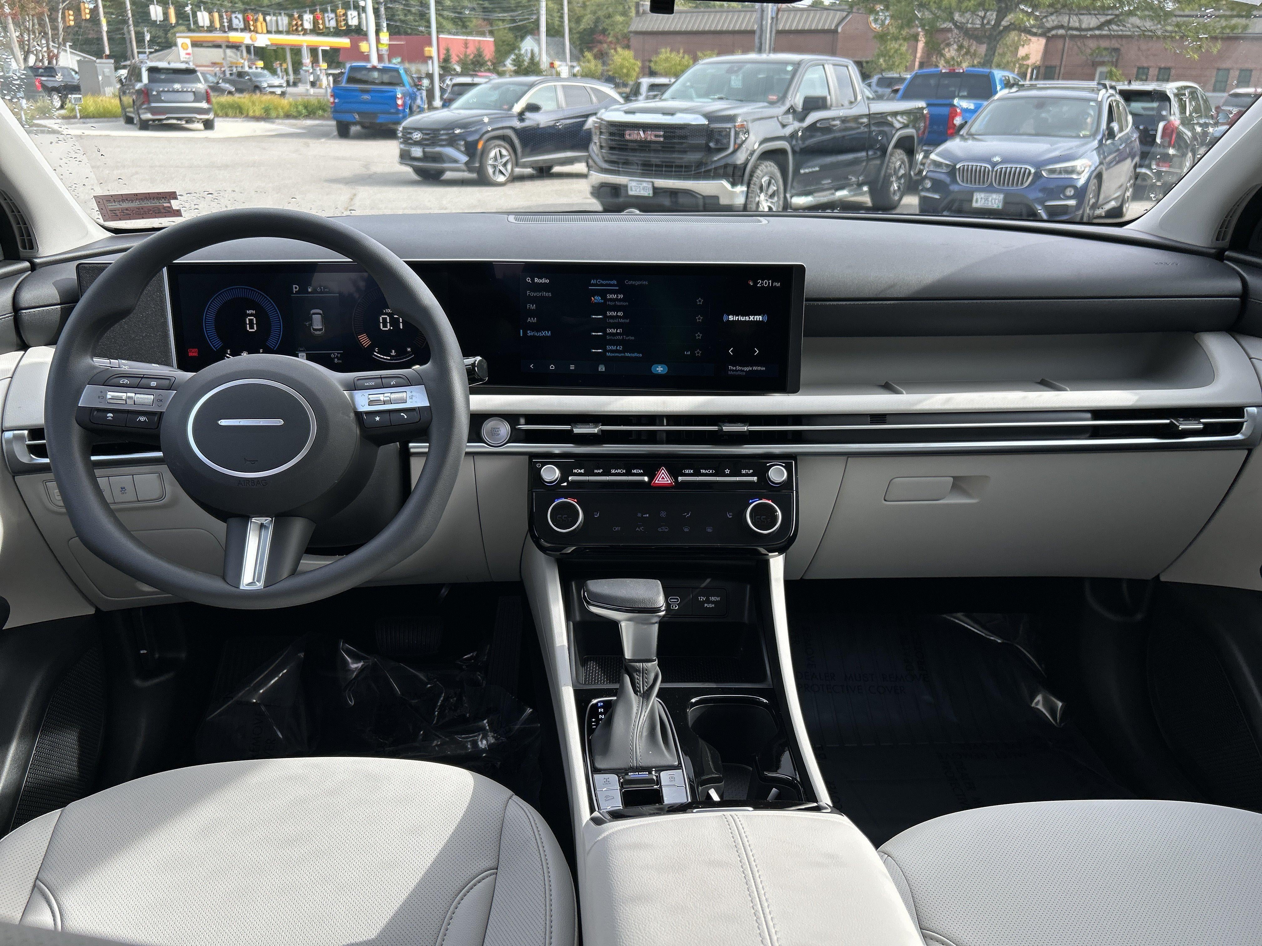 2026 Hyundai TUCSON SEL Plus