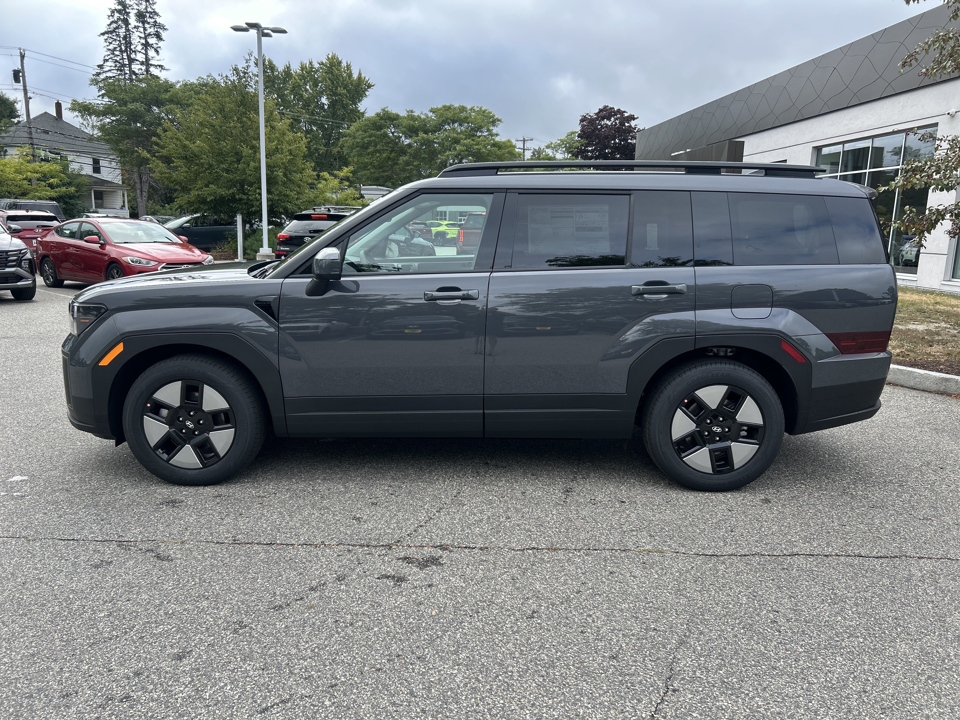 2027 Hyundai SANTA FE HYBRID SEL