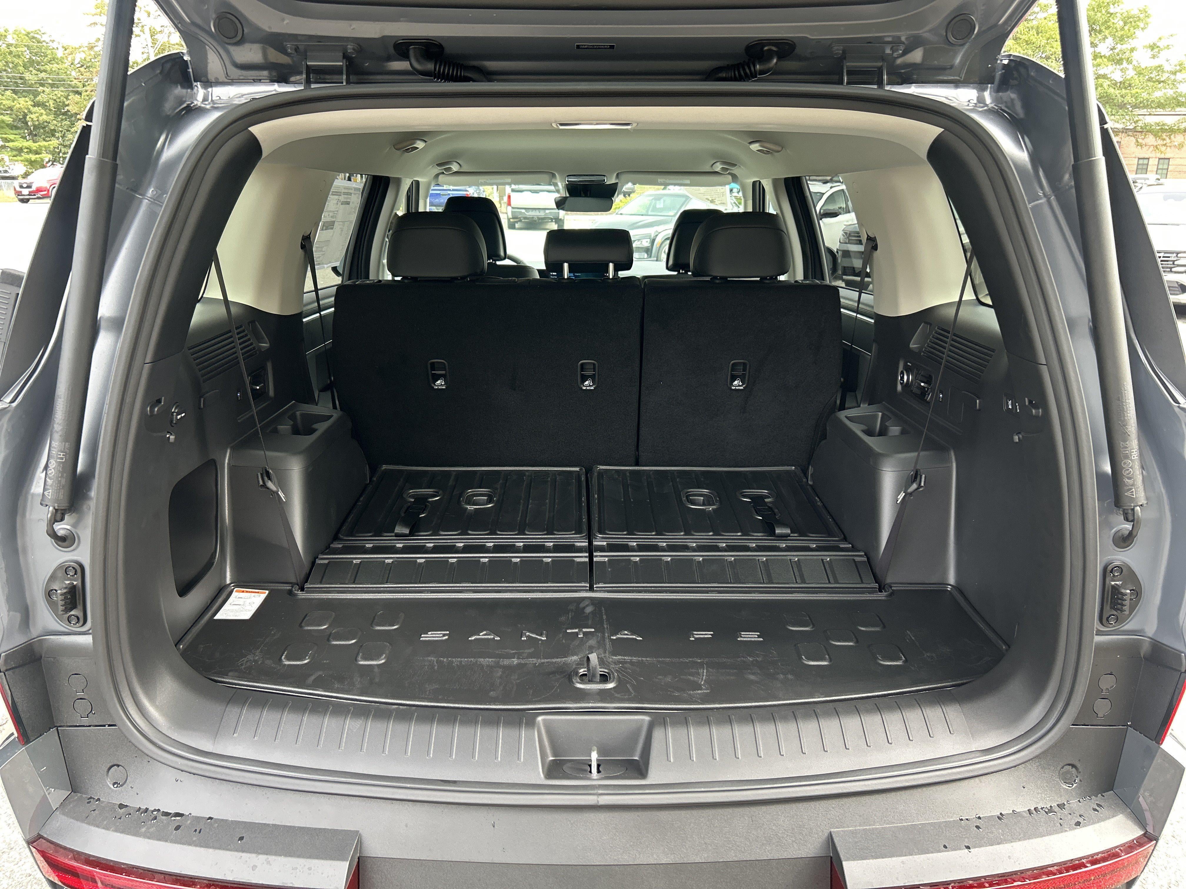 2027 Hyundai SANTA FE HYBRID SEL