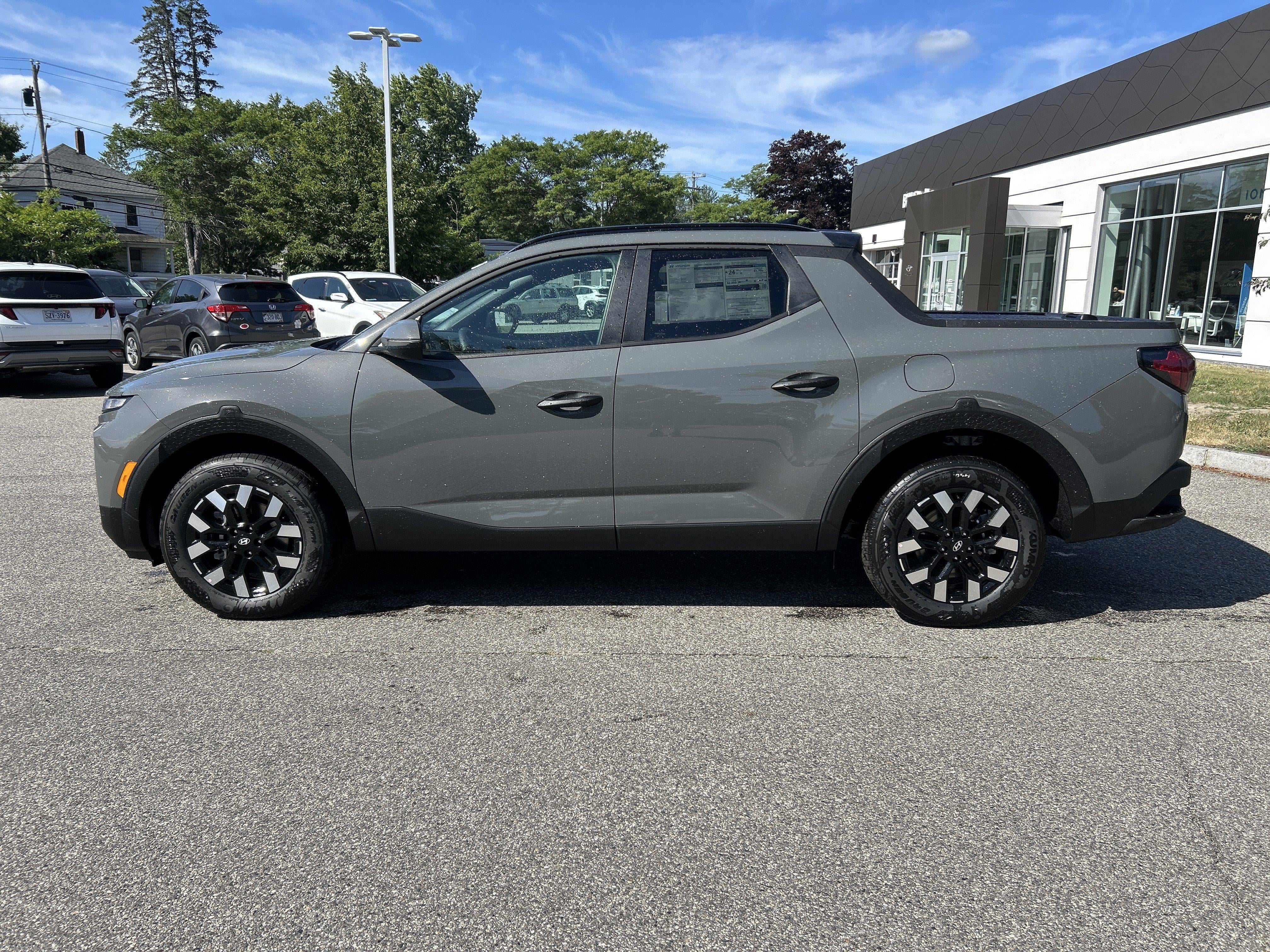 2026 Hyundai SANTA CRUZ SEL Activity