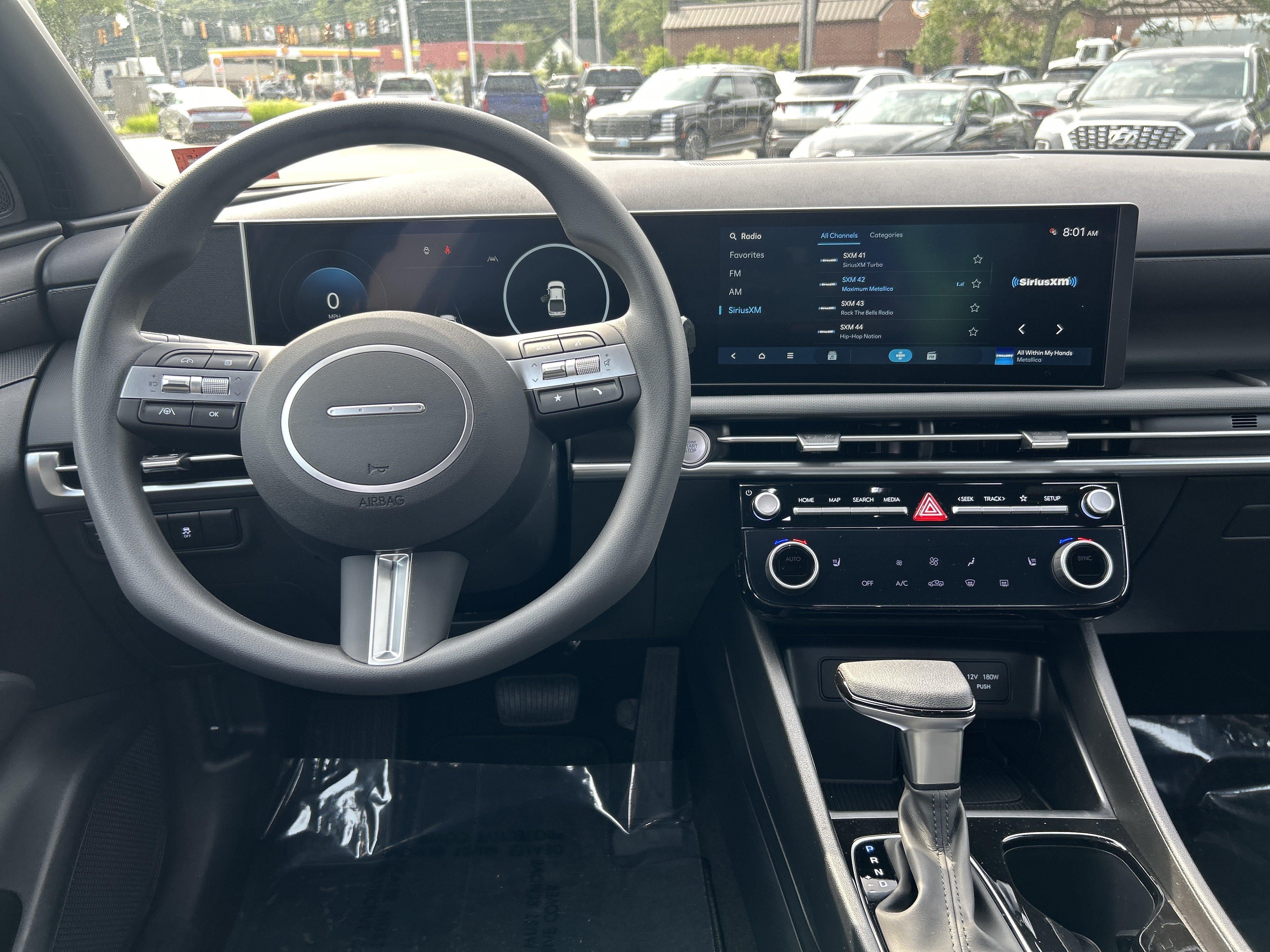 2026 Hyundai SANTA CRUZ SEL Activity