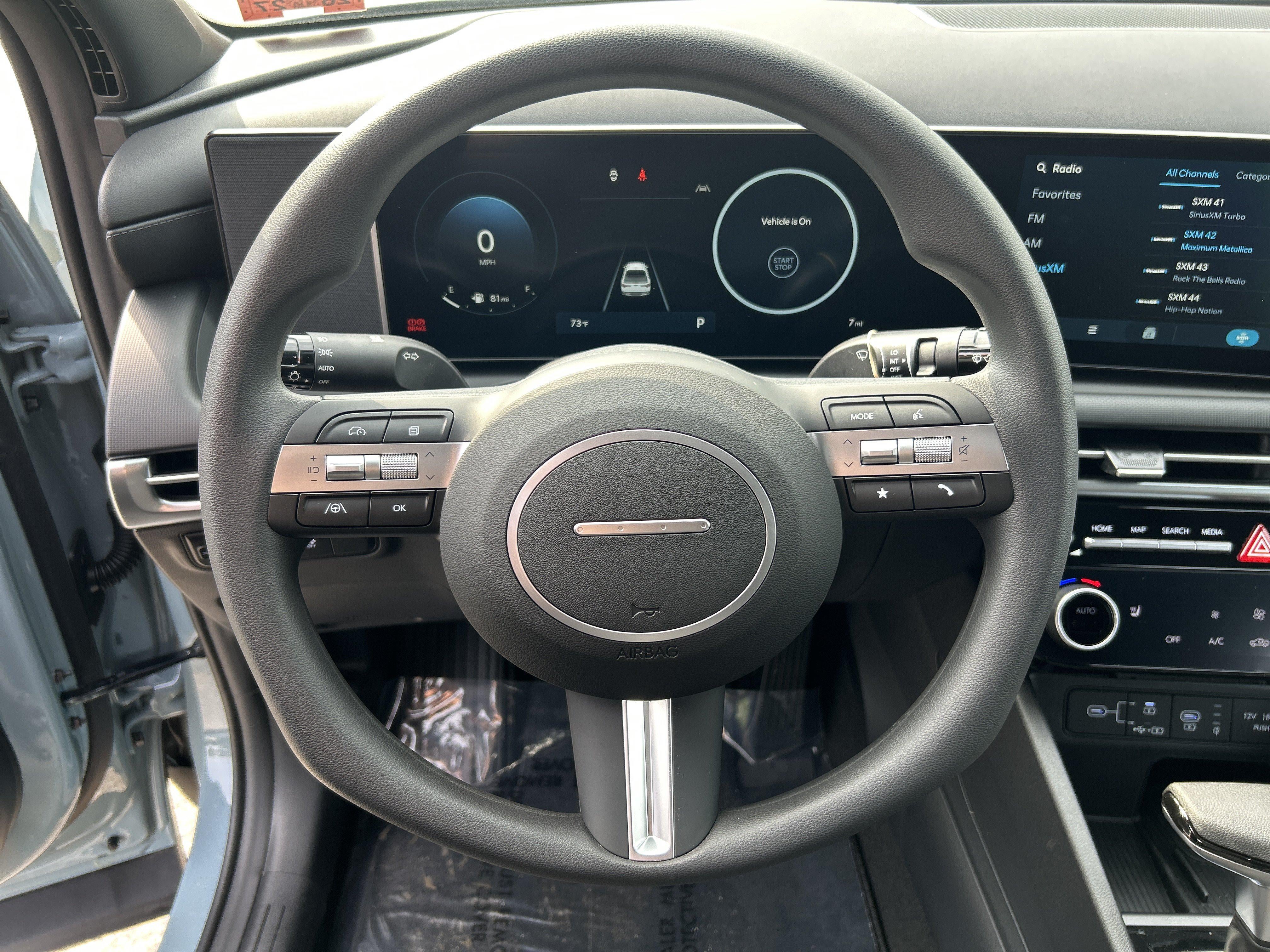 2026 Hyundai SANTA CRUZ SEL Activity