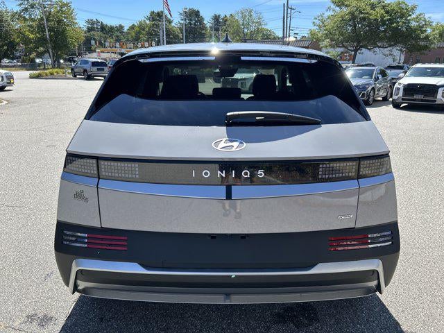 2025 Hyundai IONIQ 5 SE