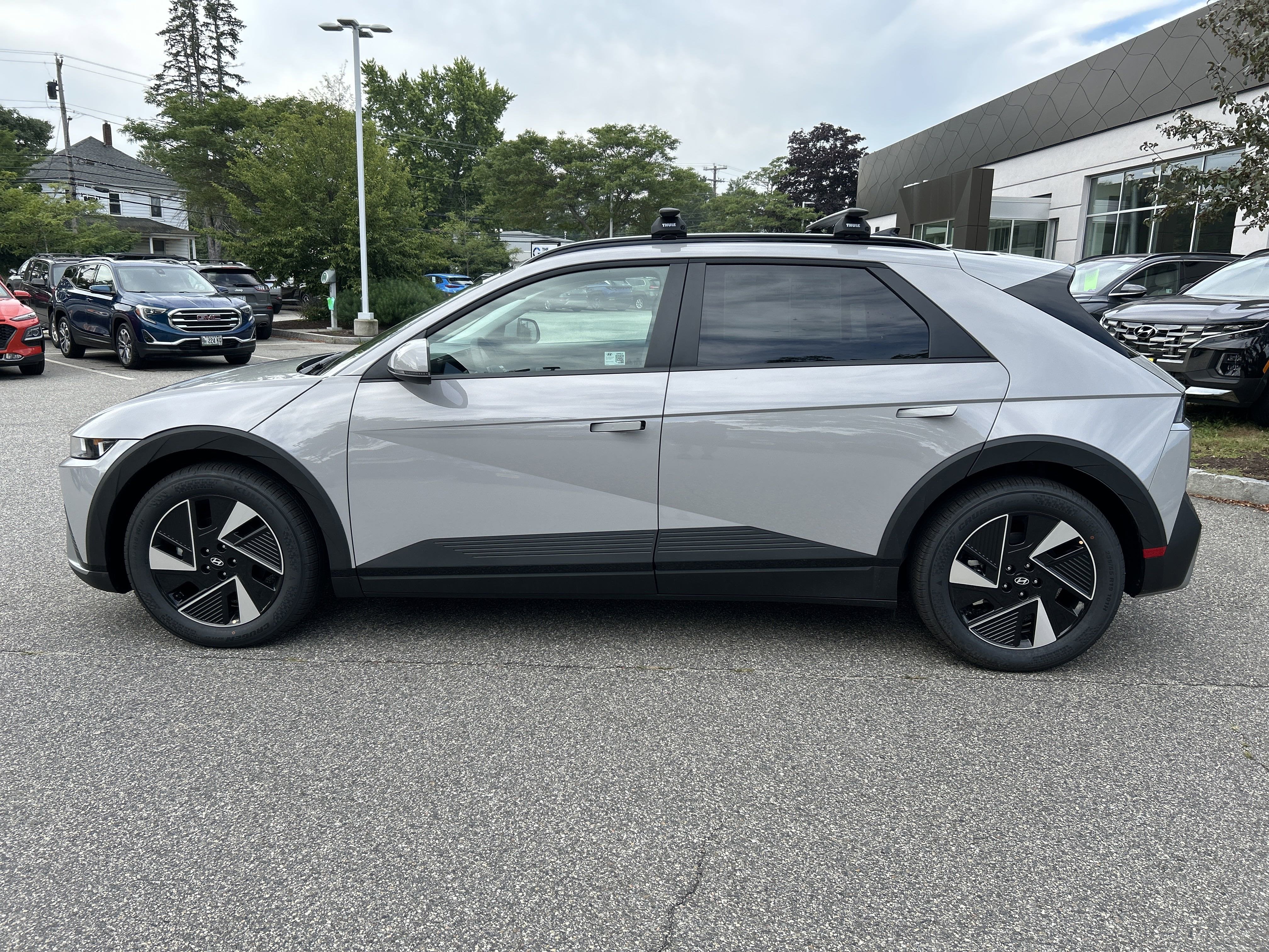 2025 Hyundai IONIQ 5 SEL