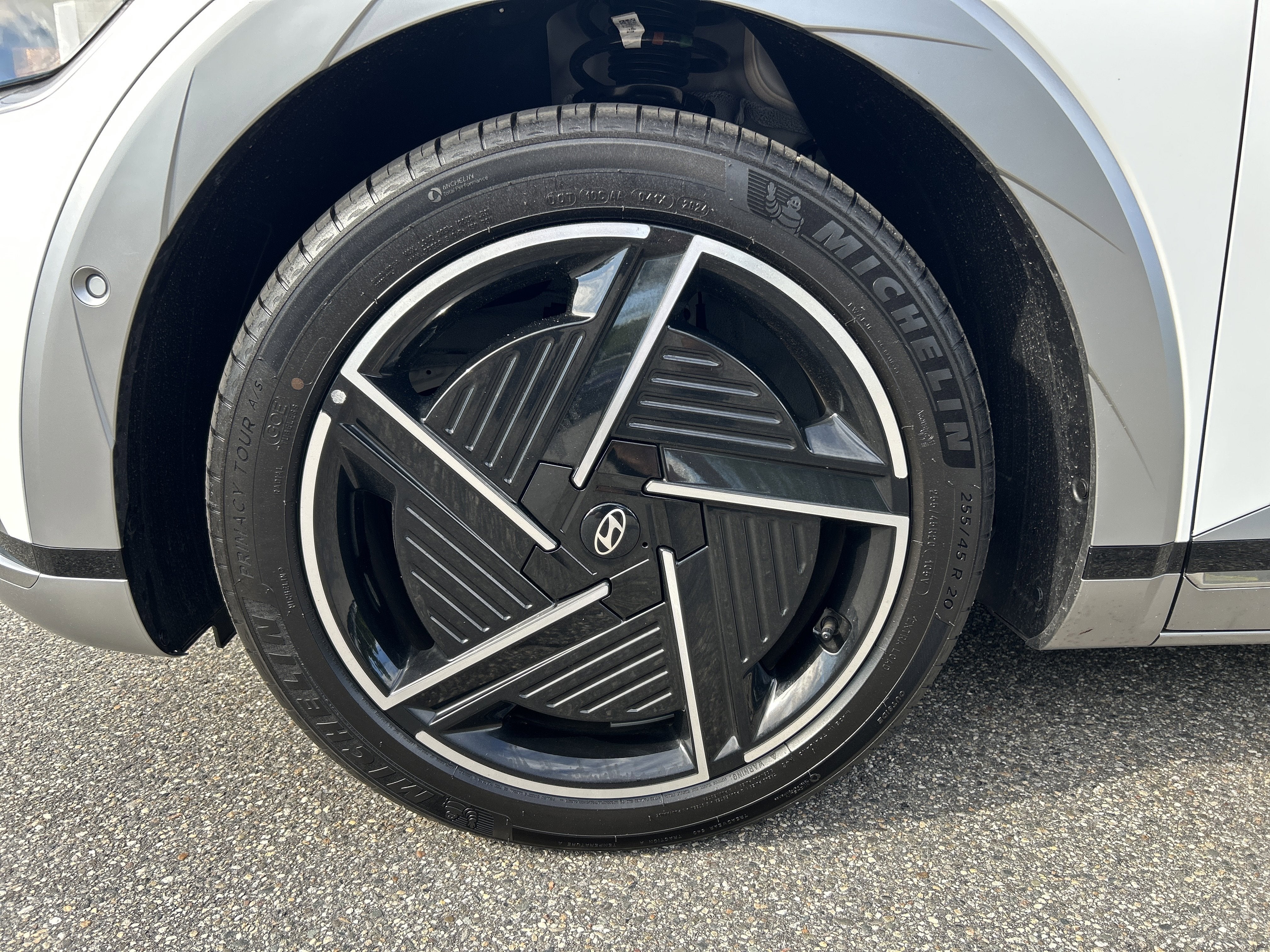 2025 Hyundai IONIQ 5 Limited