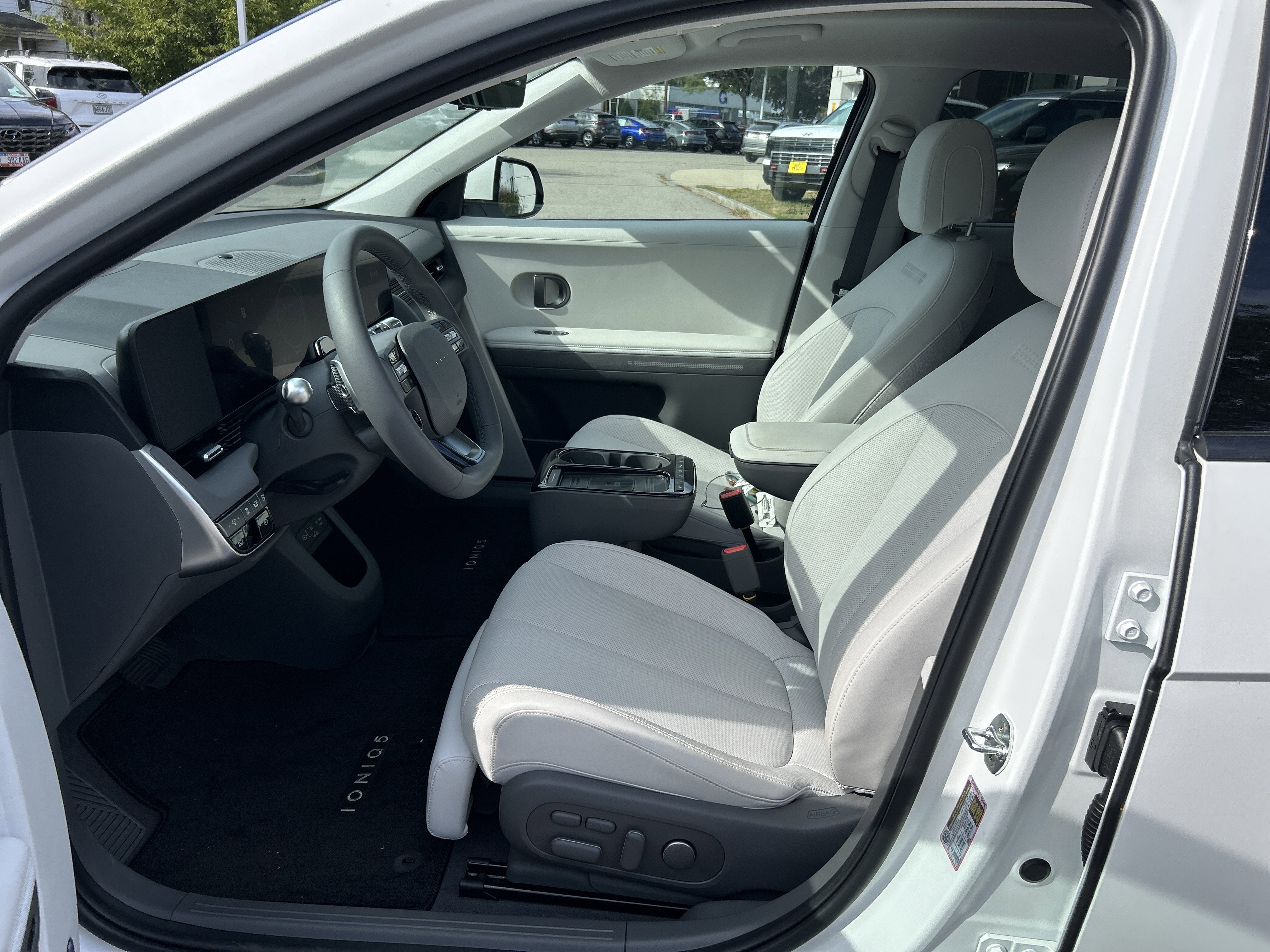 2025 Hyundai IONIQ 5 Limited