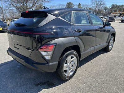 2026 Hyundai KONA SE