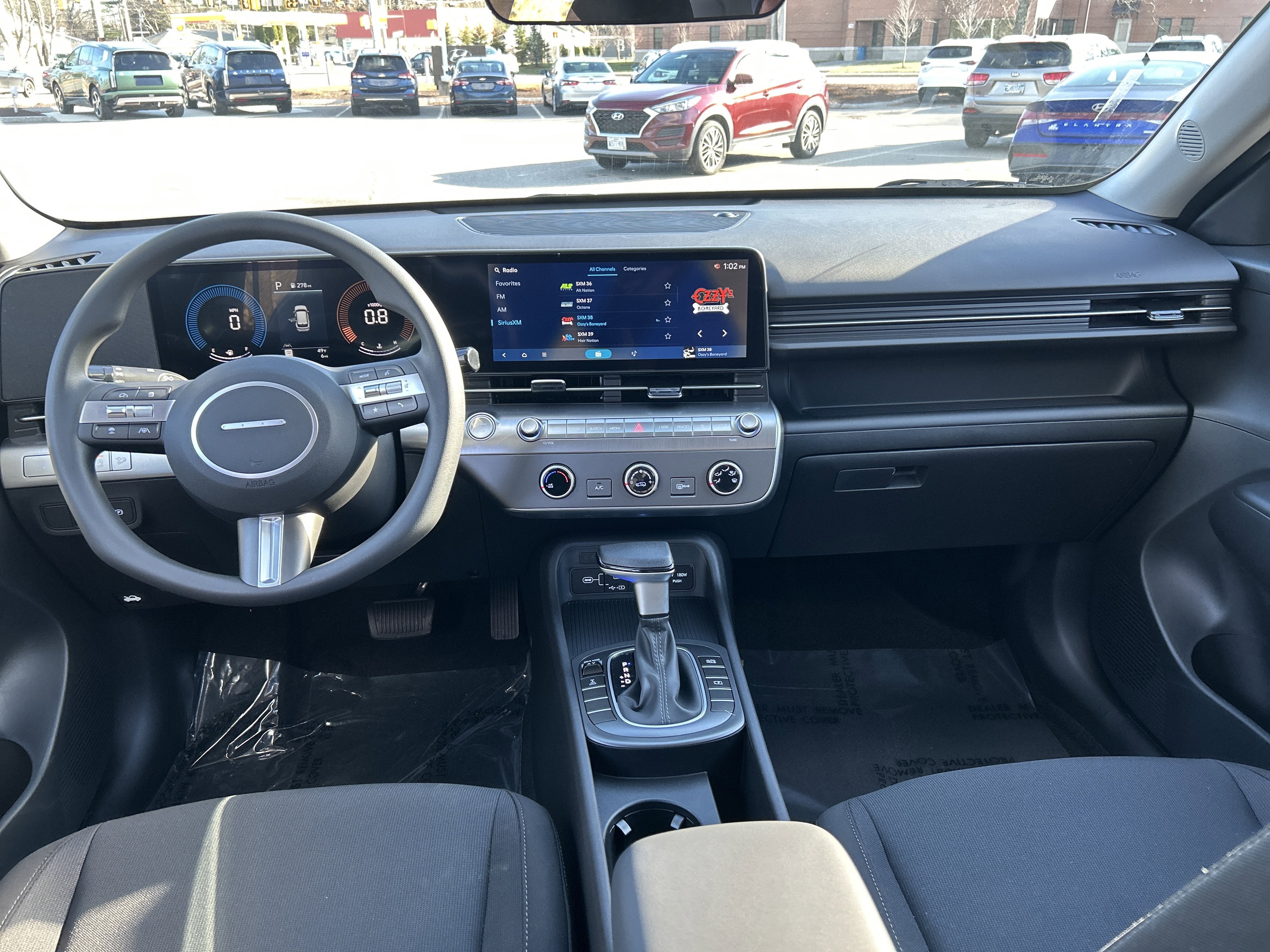 2026 Hyundai KONA SE