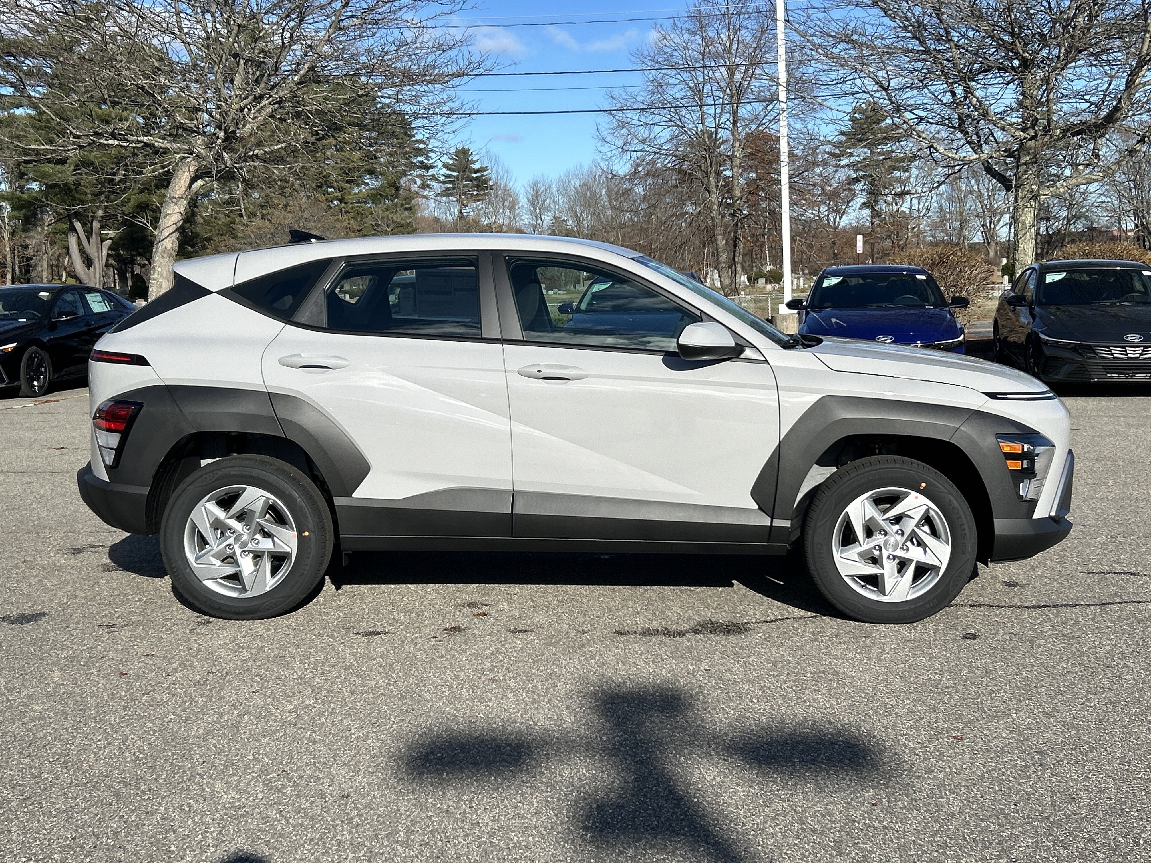 2026 Hyundai KONA SE