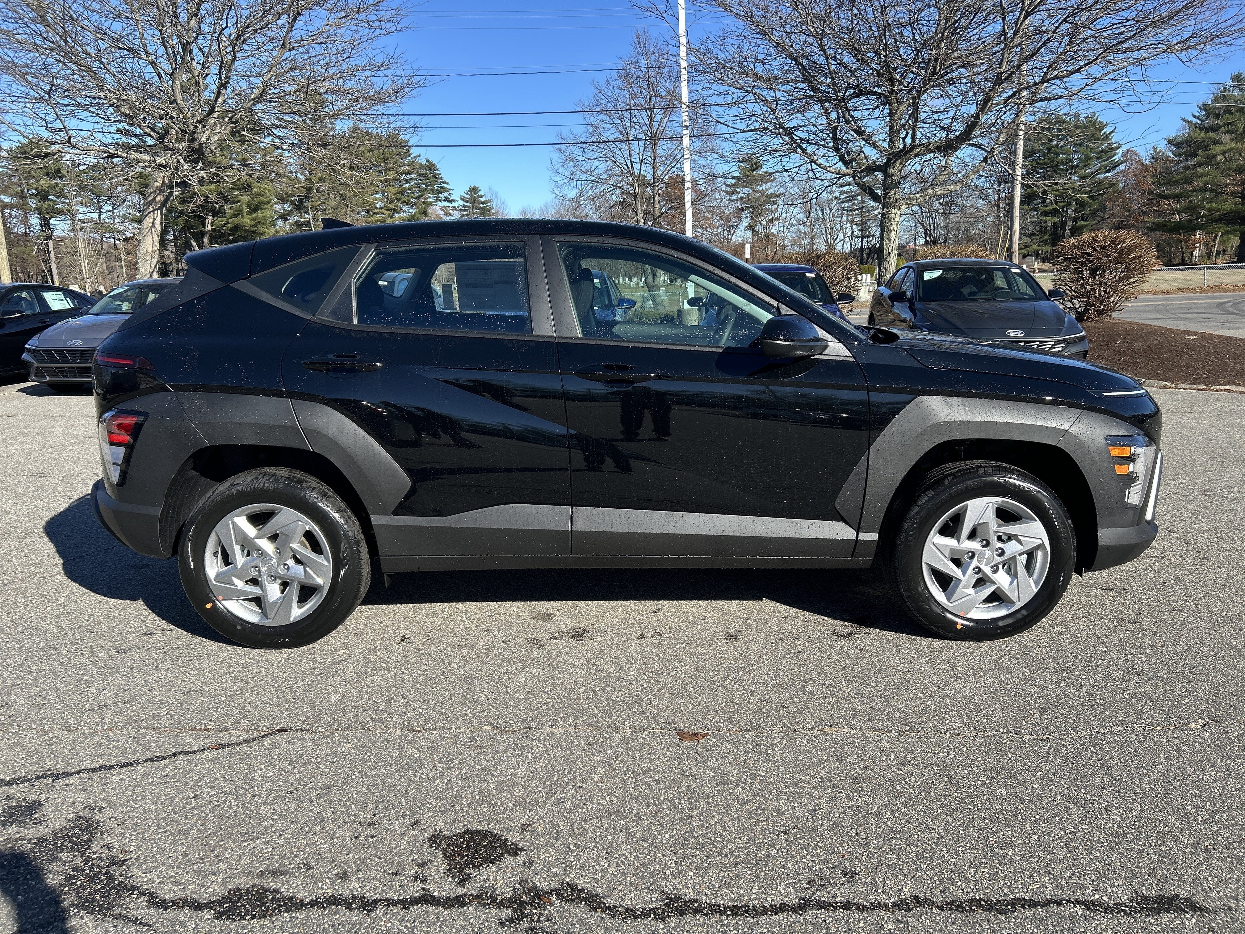 2026 Hyundai KONA SE