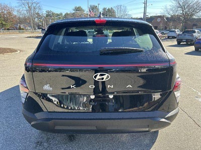 2026 Hyundai KONA SE