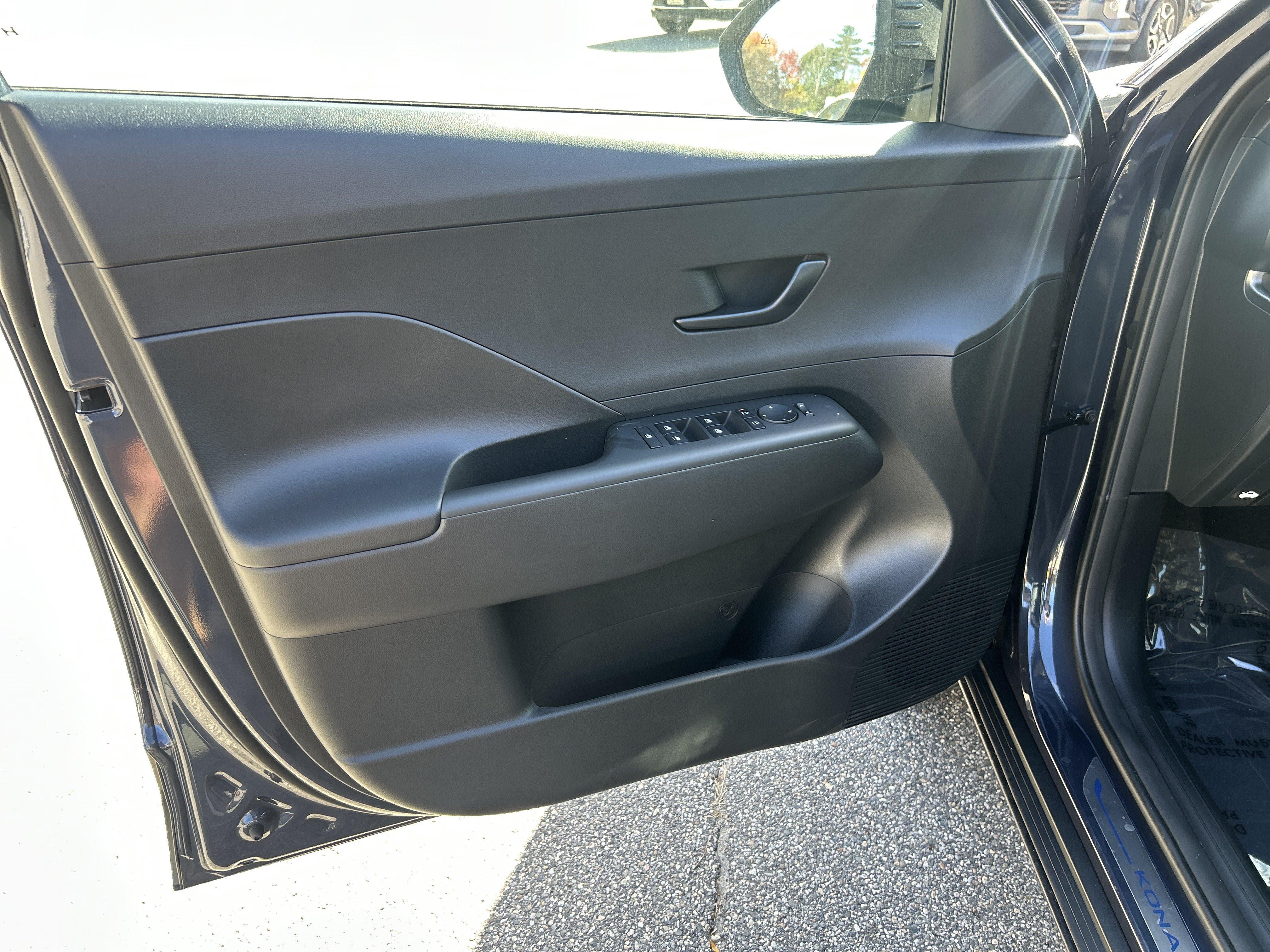 2027 Hyundai KONA SEL Sport AWD