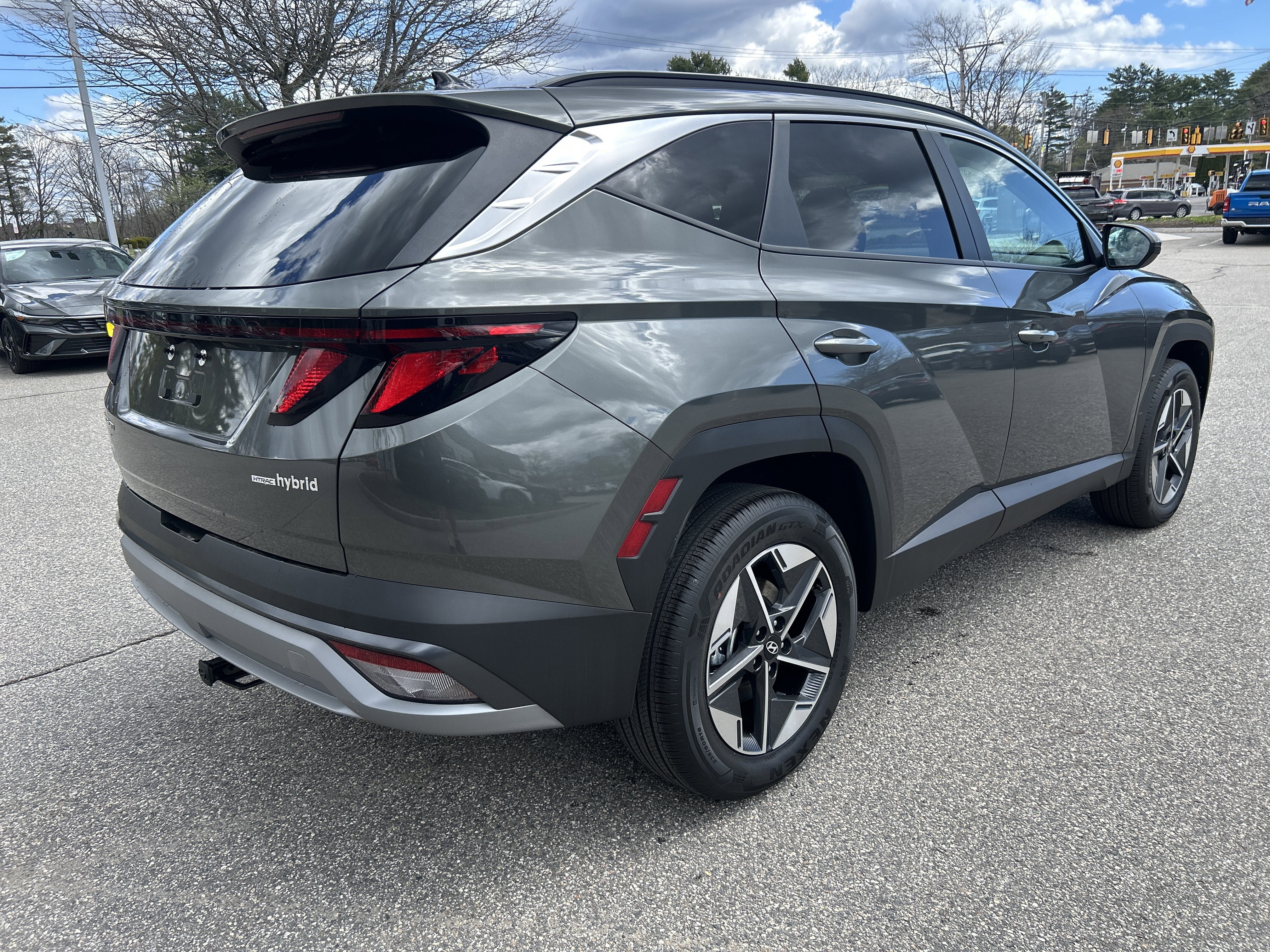2026 Hyundai TUCSON HYBRID SEL