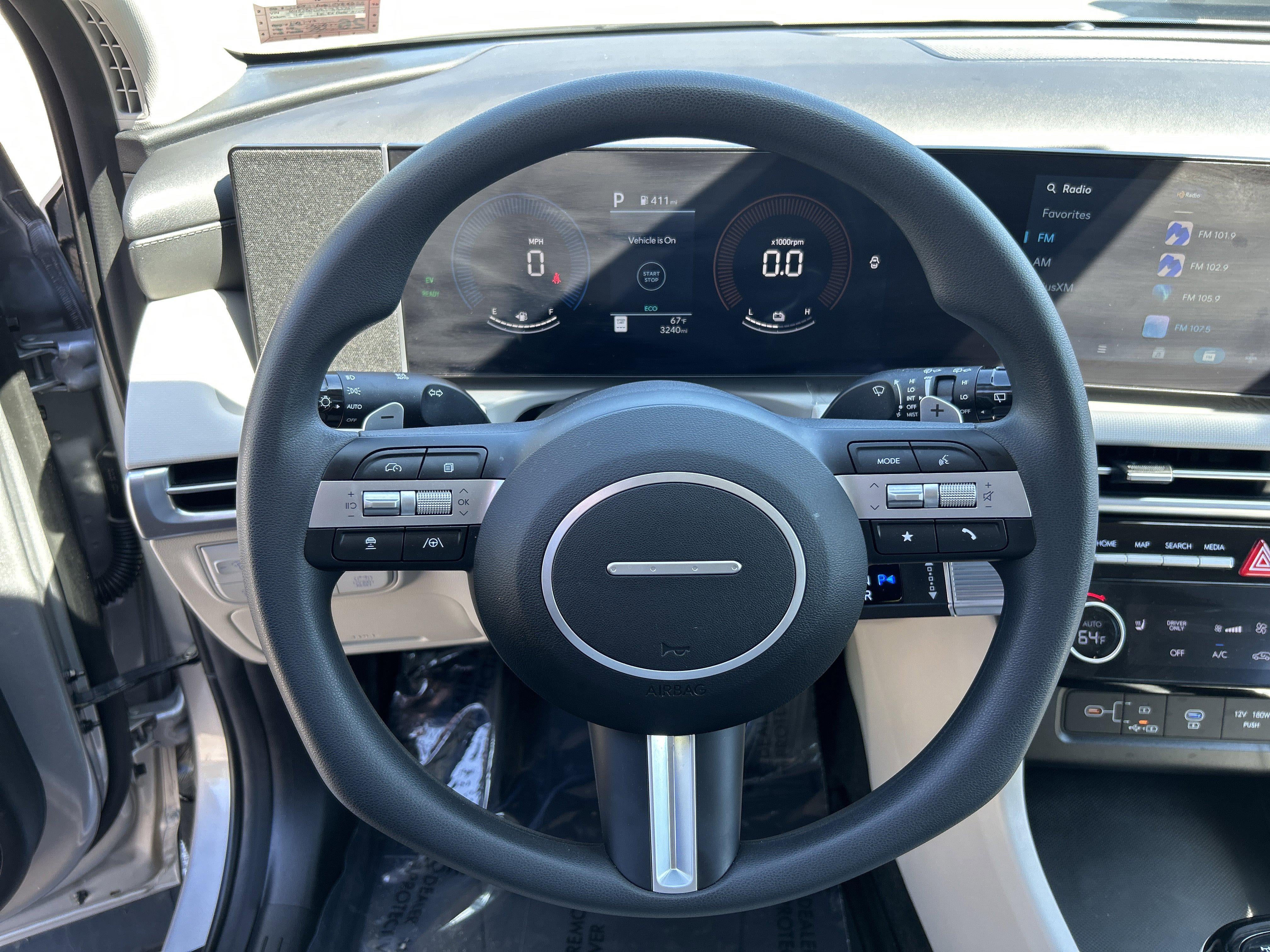 2026 Hyundai TUCSON HYBRID SEL