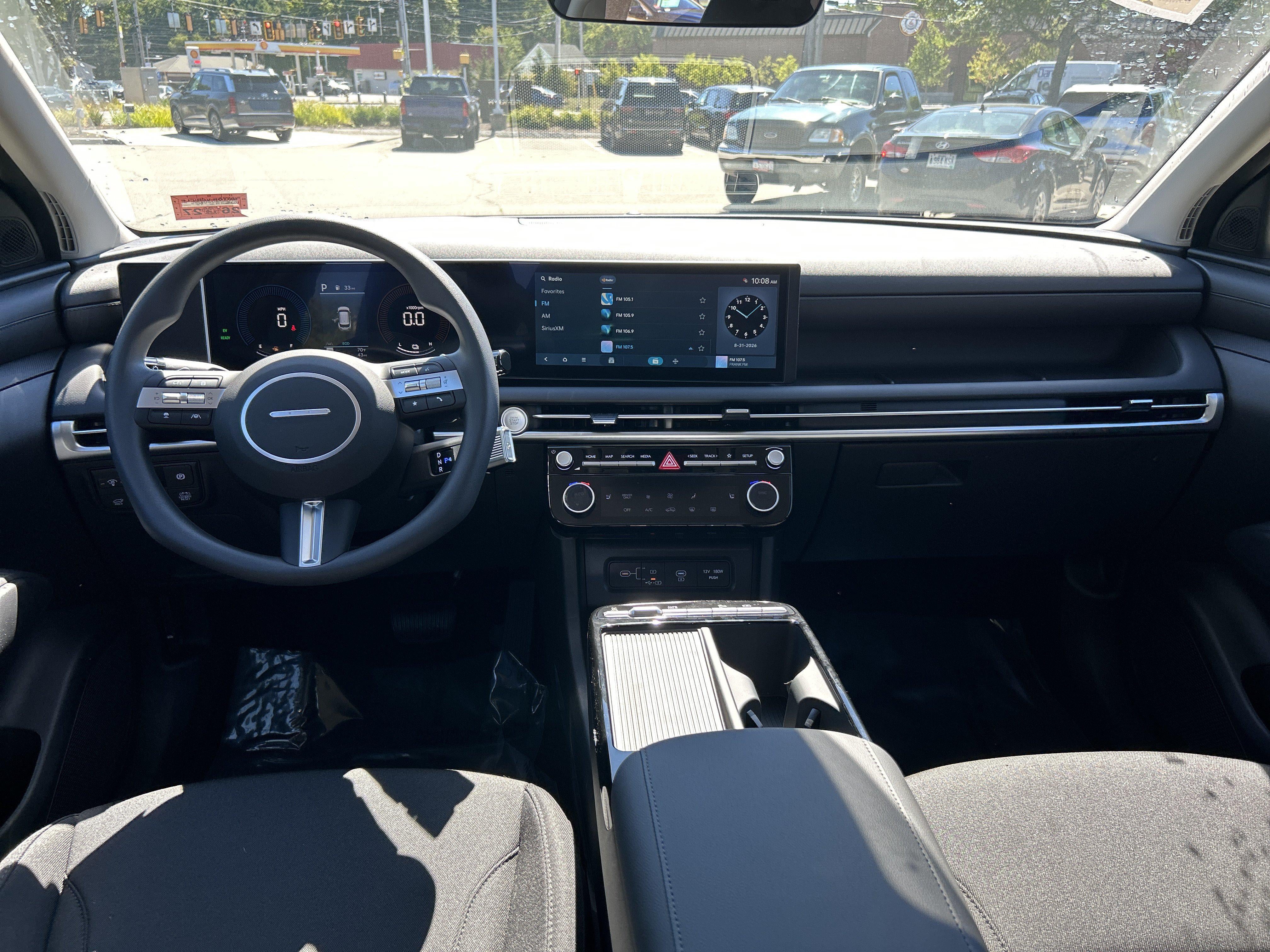 2026 Hyundai TUCSON HYBRID SEL