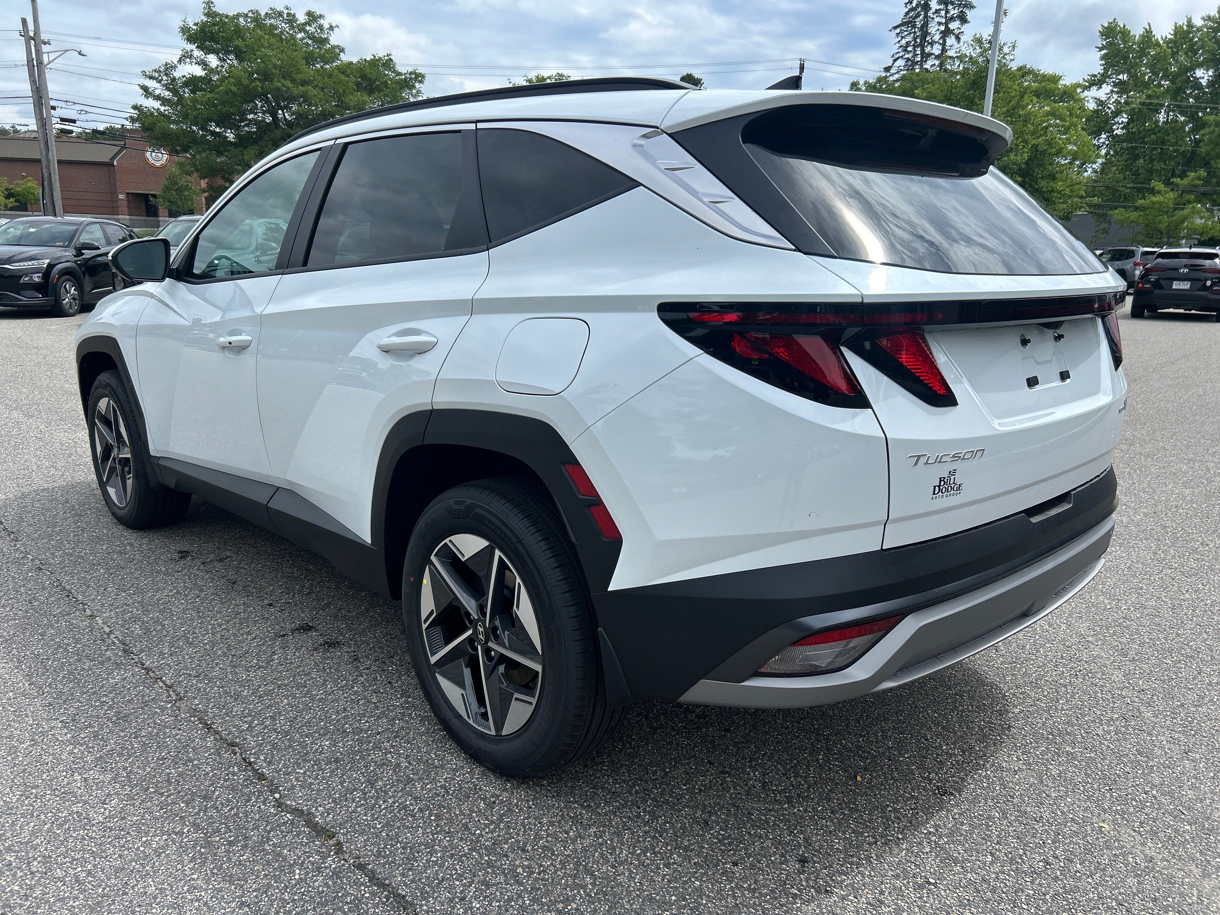 2026 Hyundai TUCSON HYBRID SEL