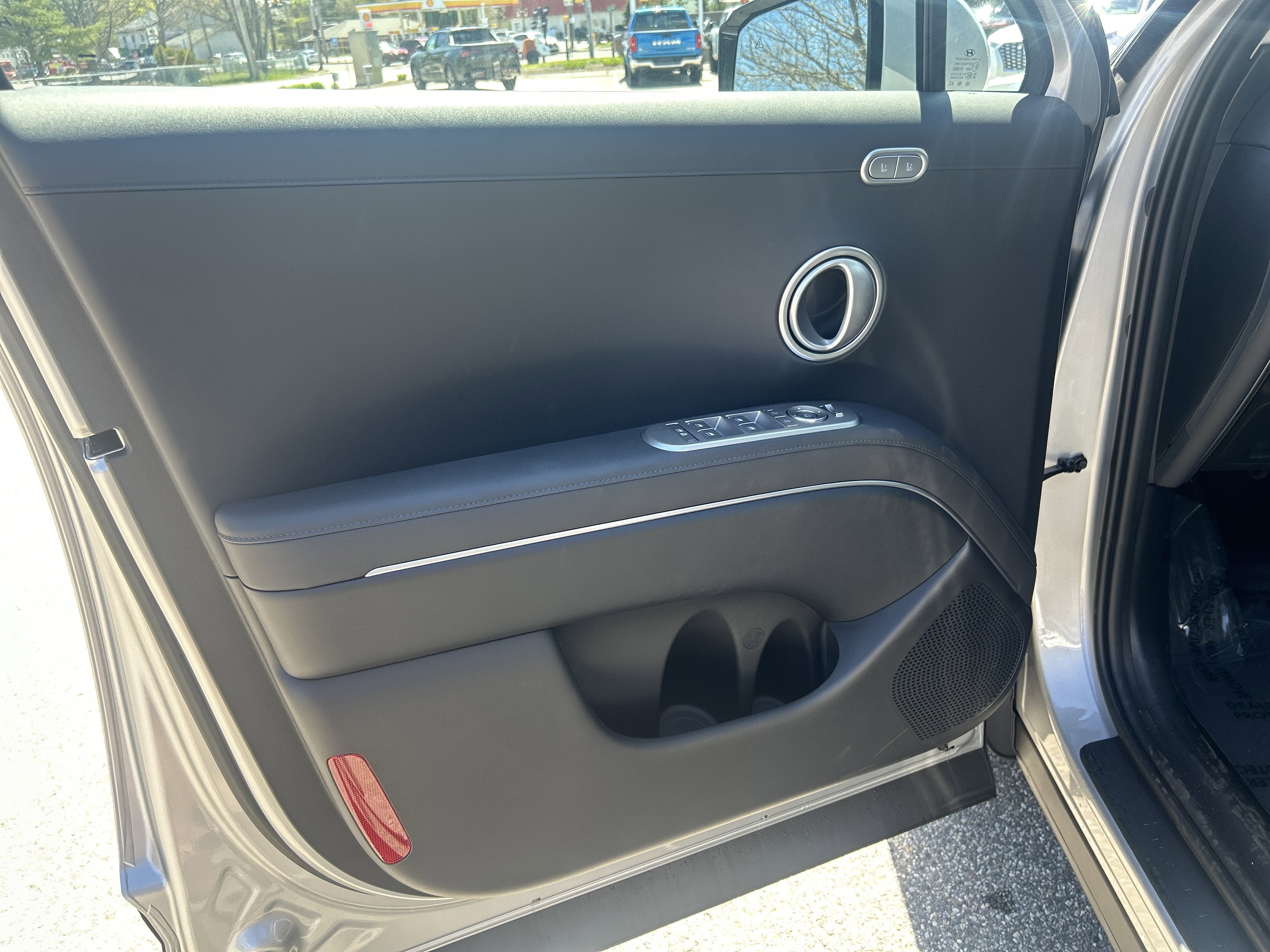 2026 Hyundai PALISADE HYBRID SEL Premium 8P