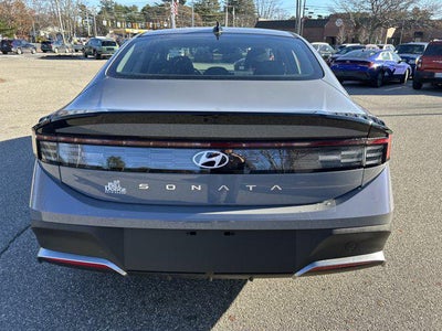 2026 Hyundai SONATA SE